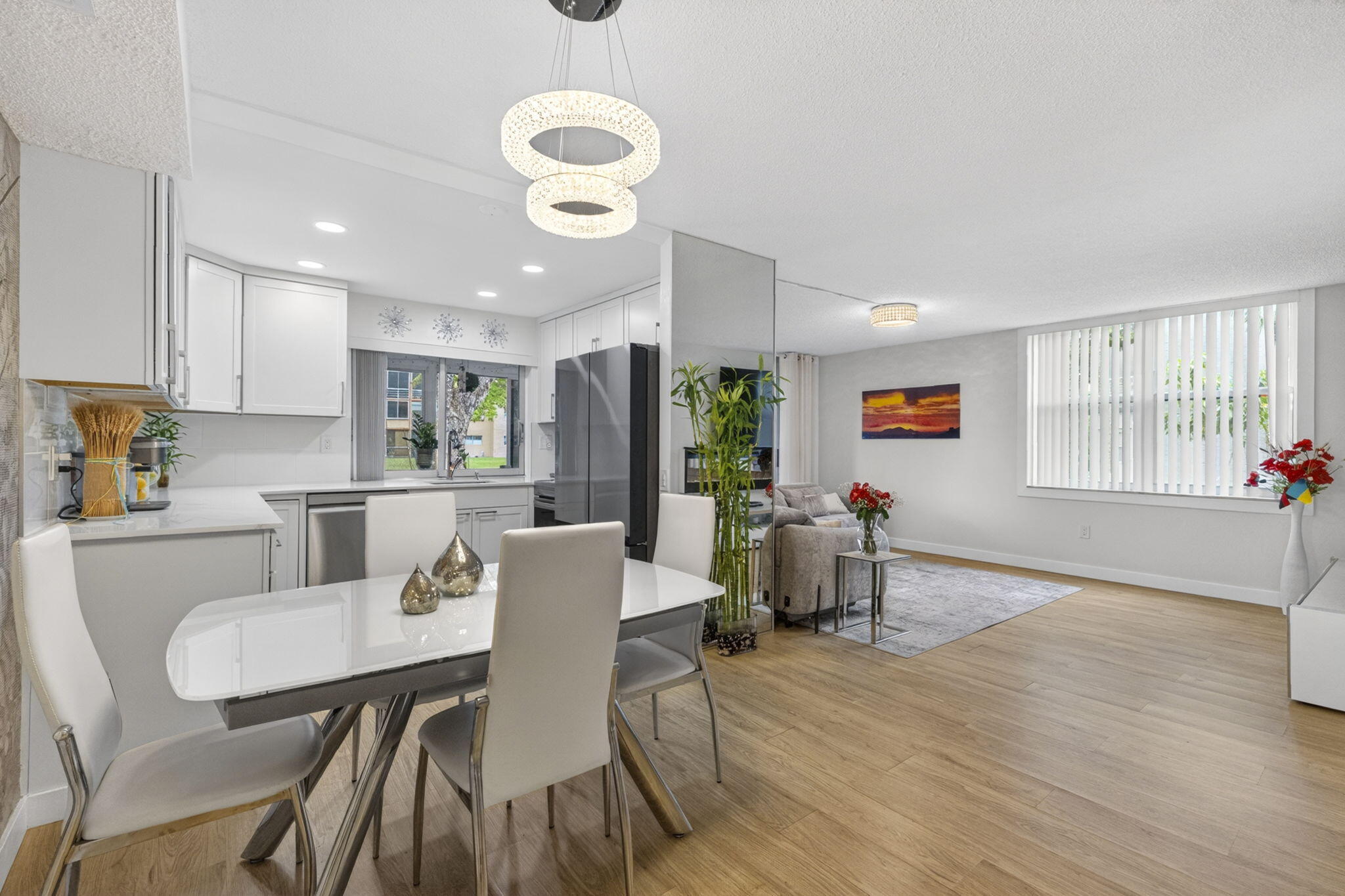 LIME BAY CONDOMINIUM 1 - Residential