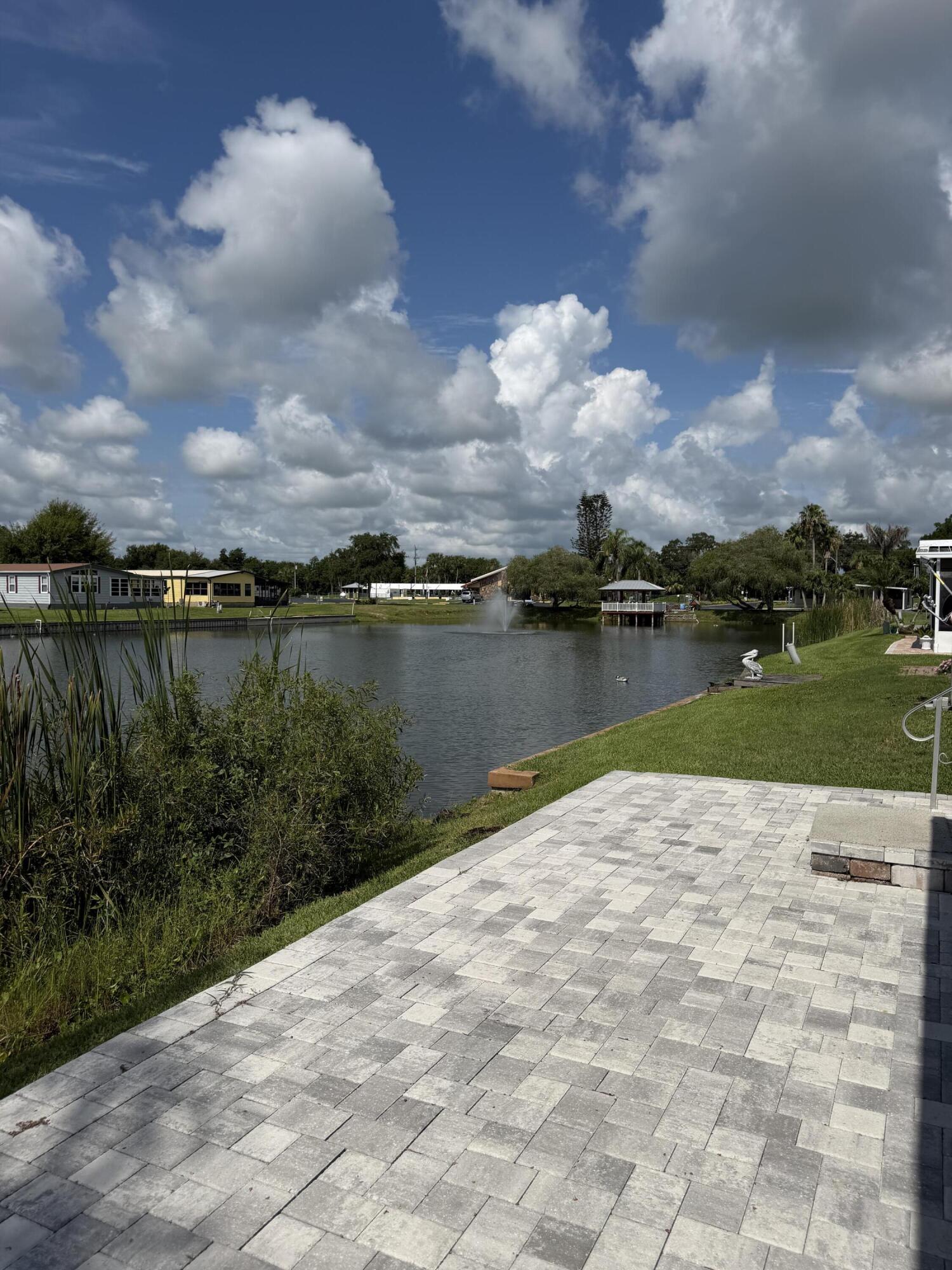 SEMINOLE COVE CONDOMINIUM - Residential