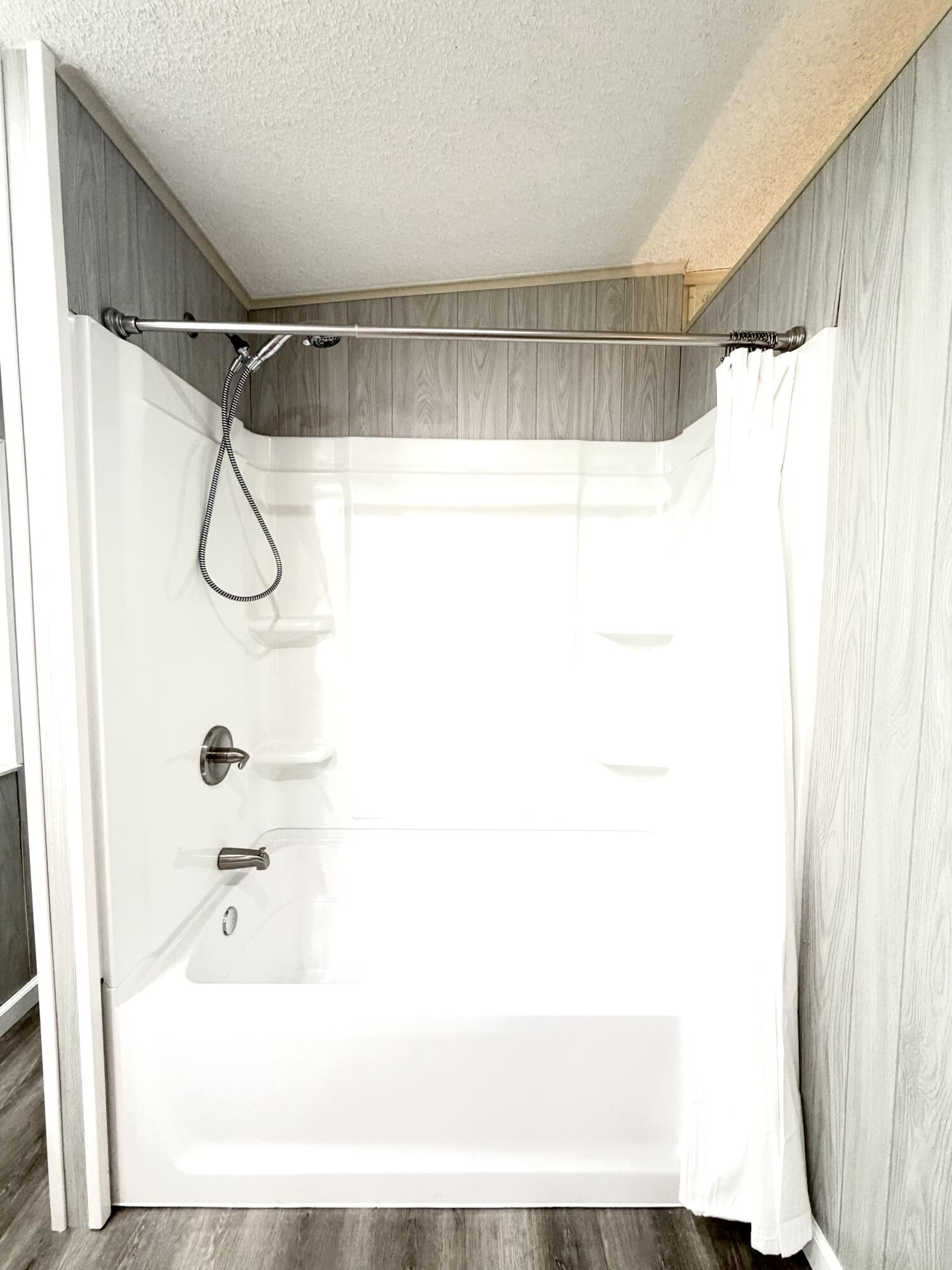 SEMINOLE COVE CONDOMINIUM - Residential