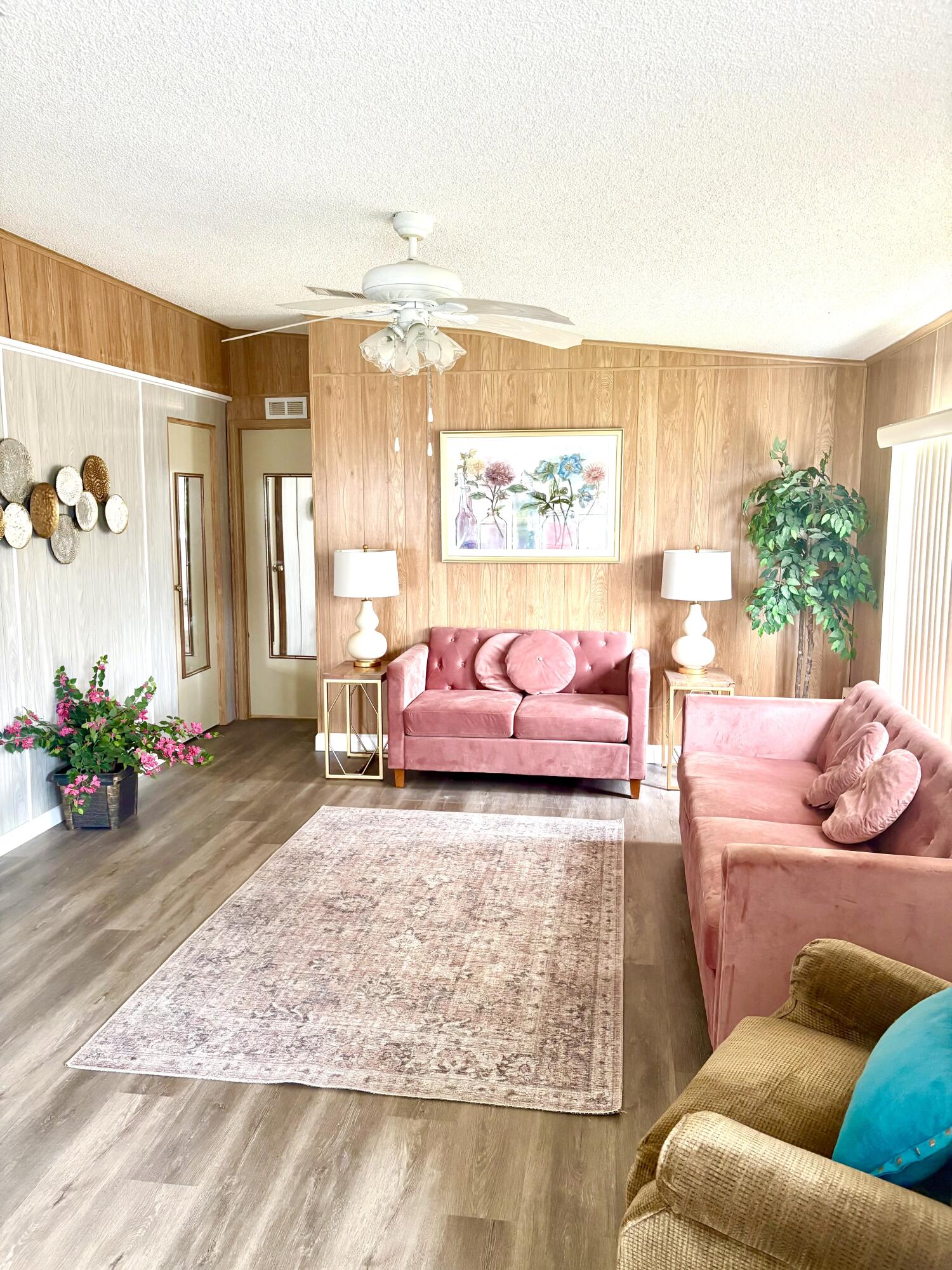SEMINOLE COVE CONDOMINIUM - Residential