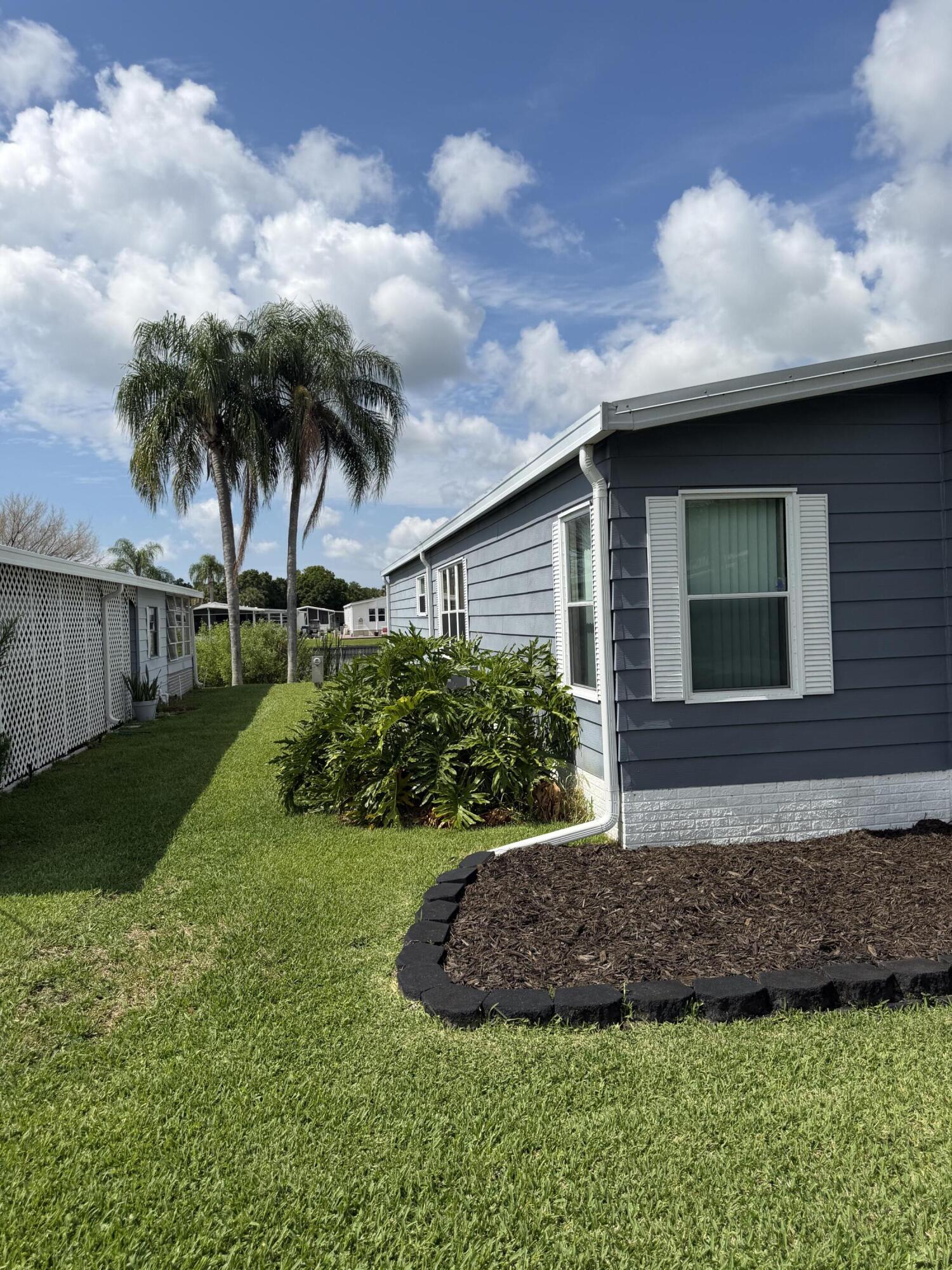 SEMINOLE COVE CONDOMINIUM - Residential