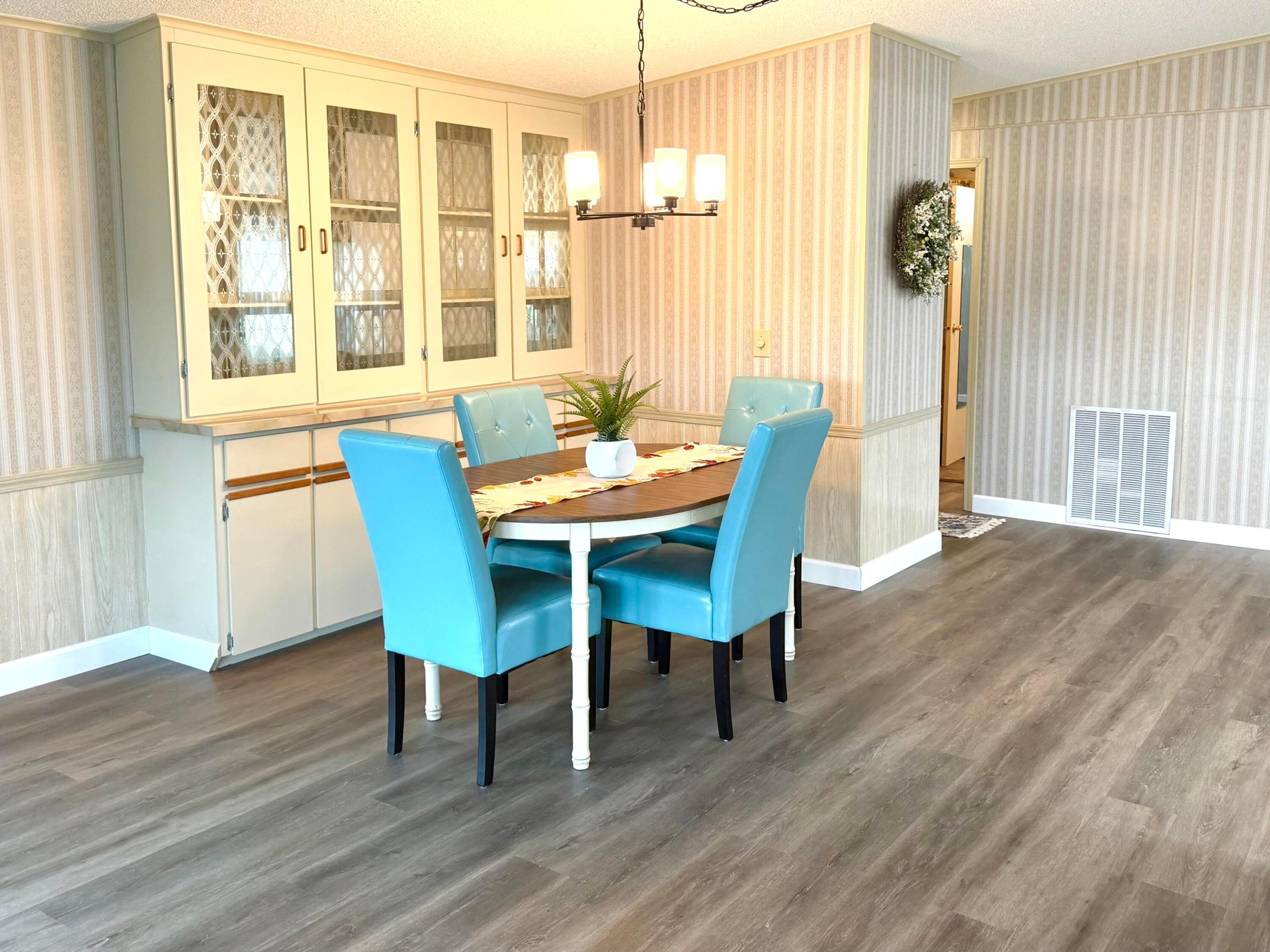 SEMINOLE COVE CONDOMINIUM - Residential