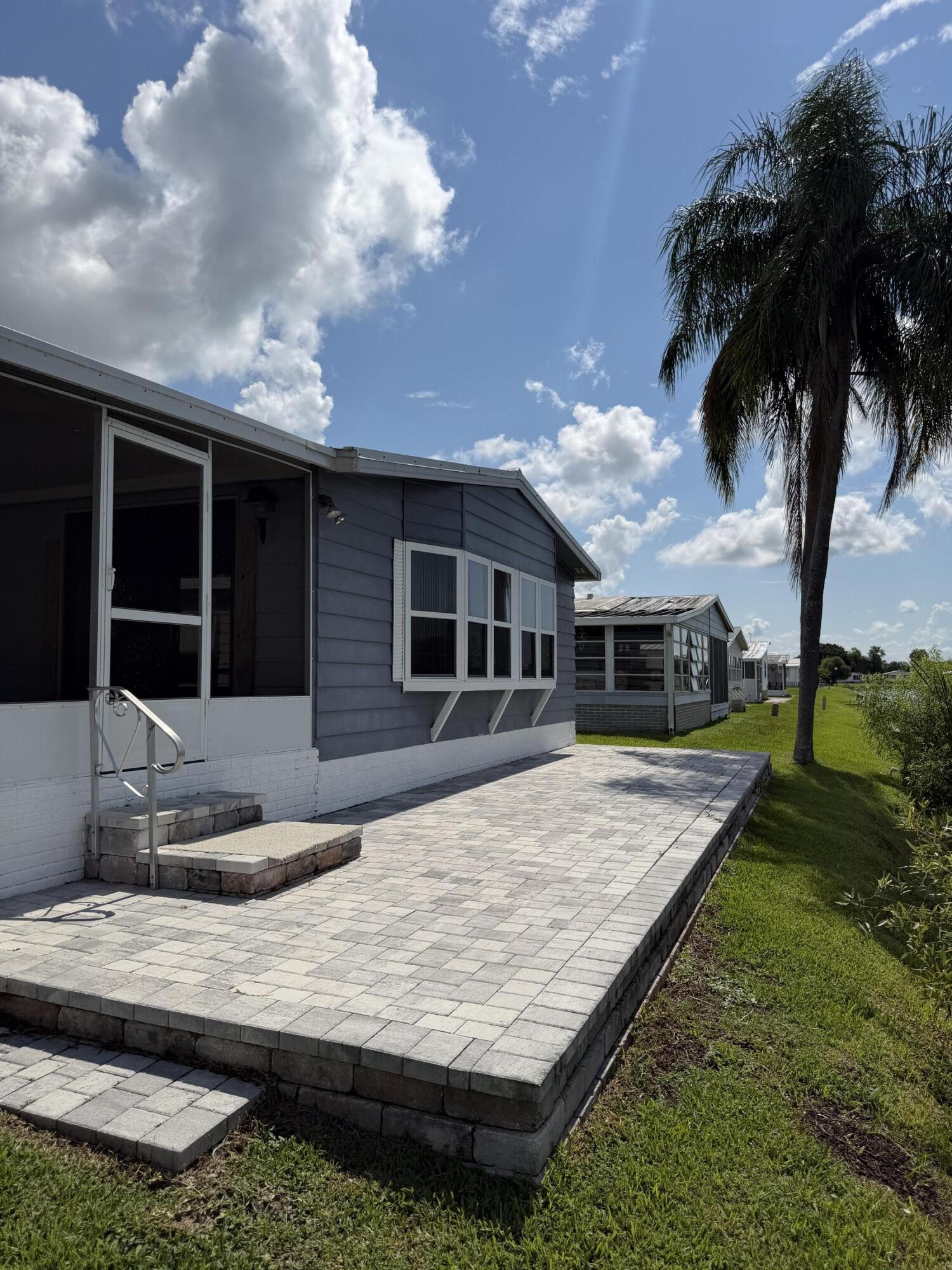 SEMINOLE COVE CONDOMINIUM - Residential