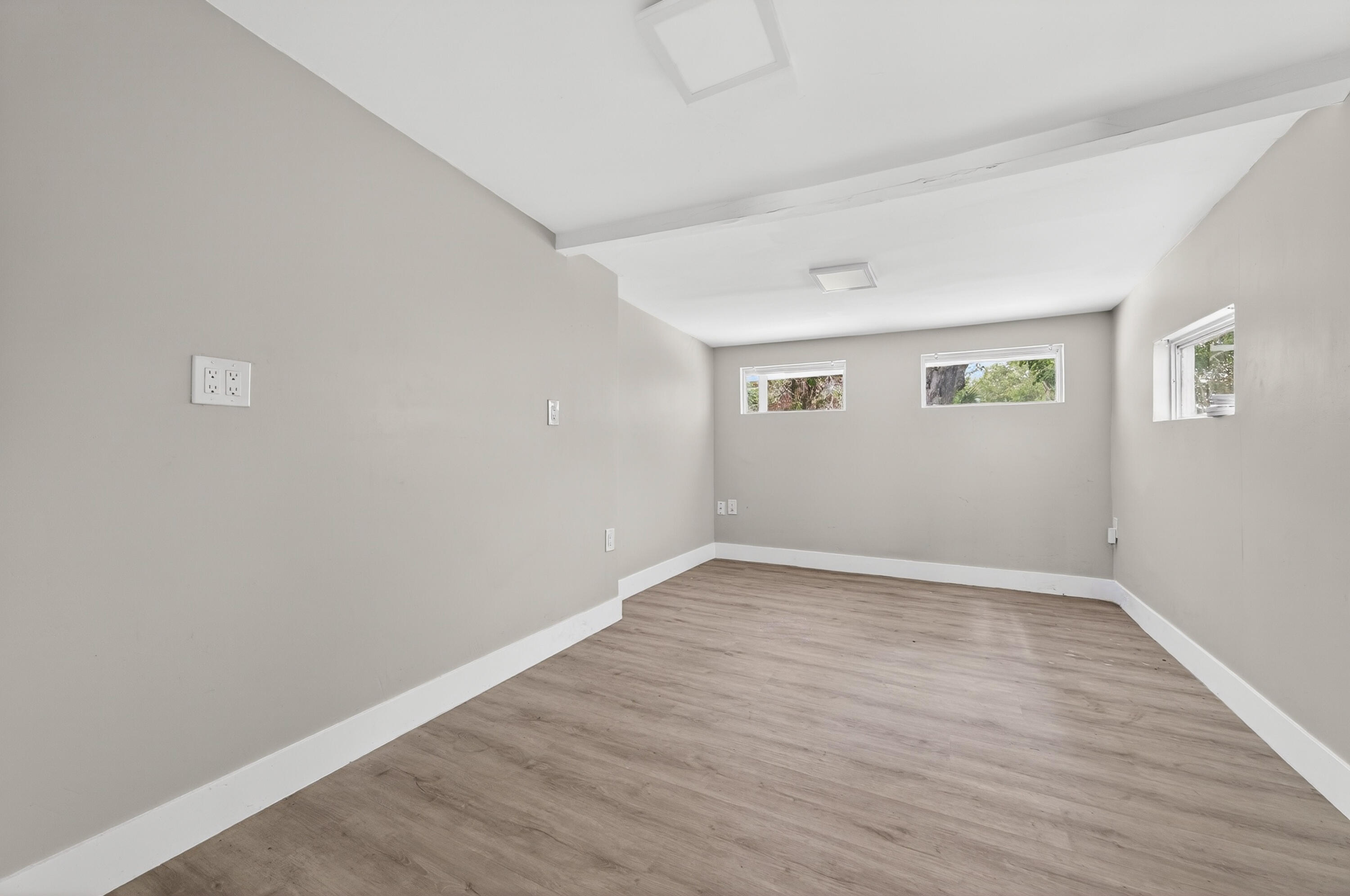 PARKWAY PLACE - Residential
