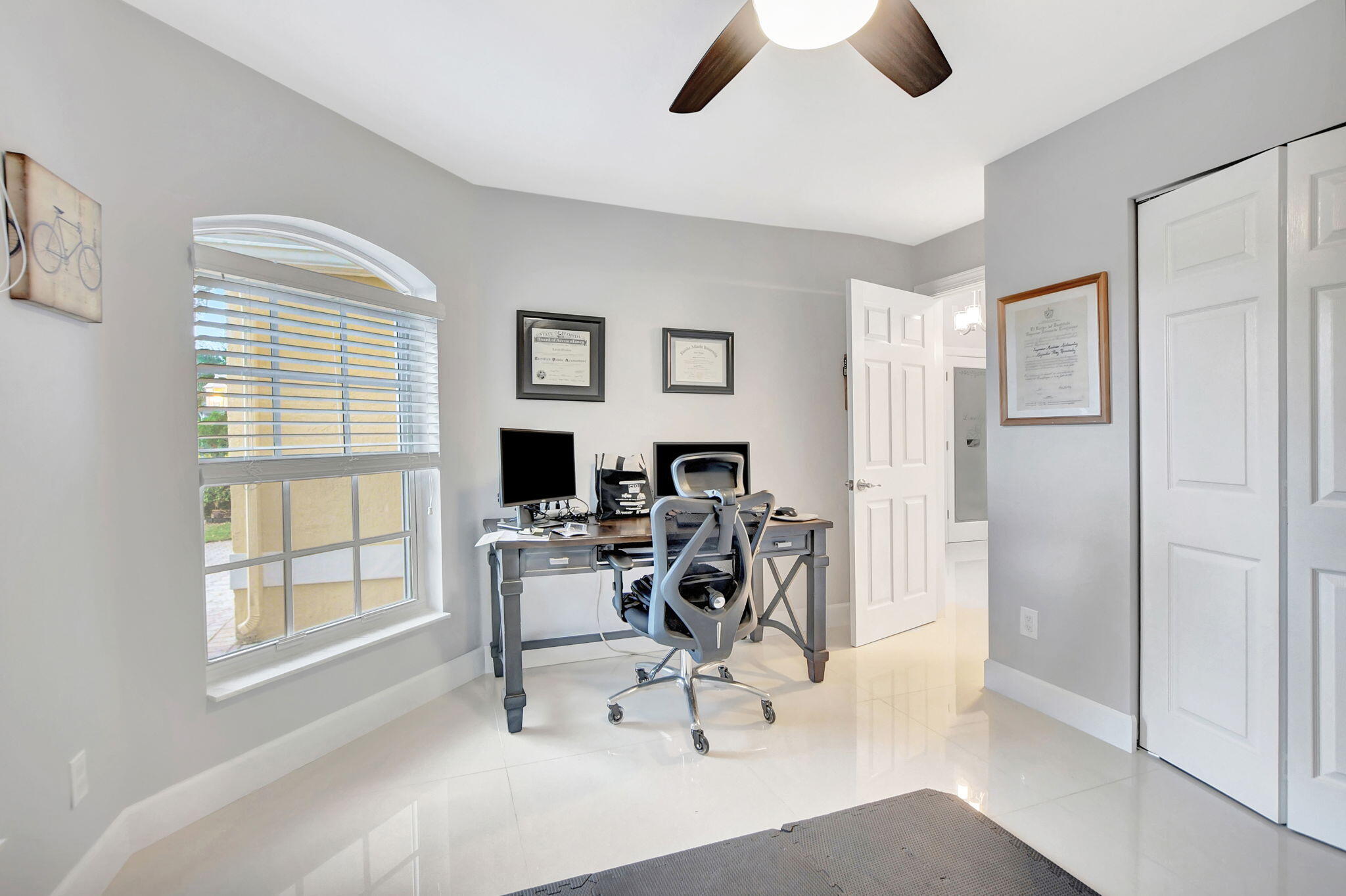 BOCA PINES 2 - Residential Lease