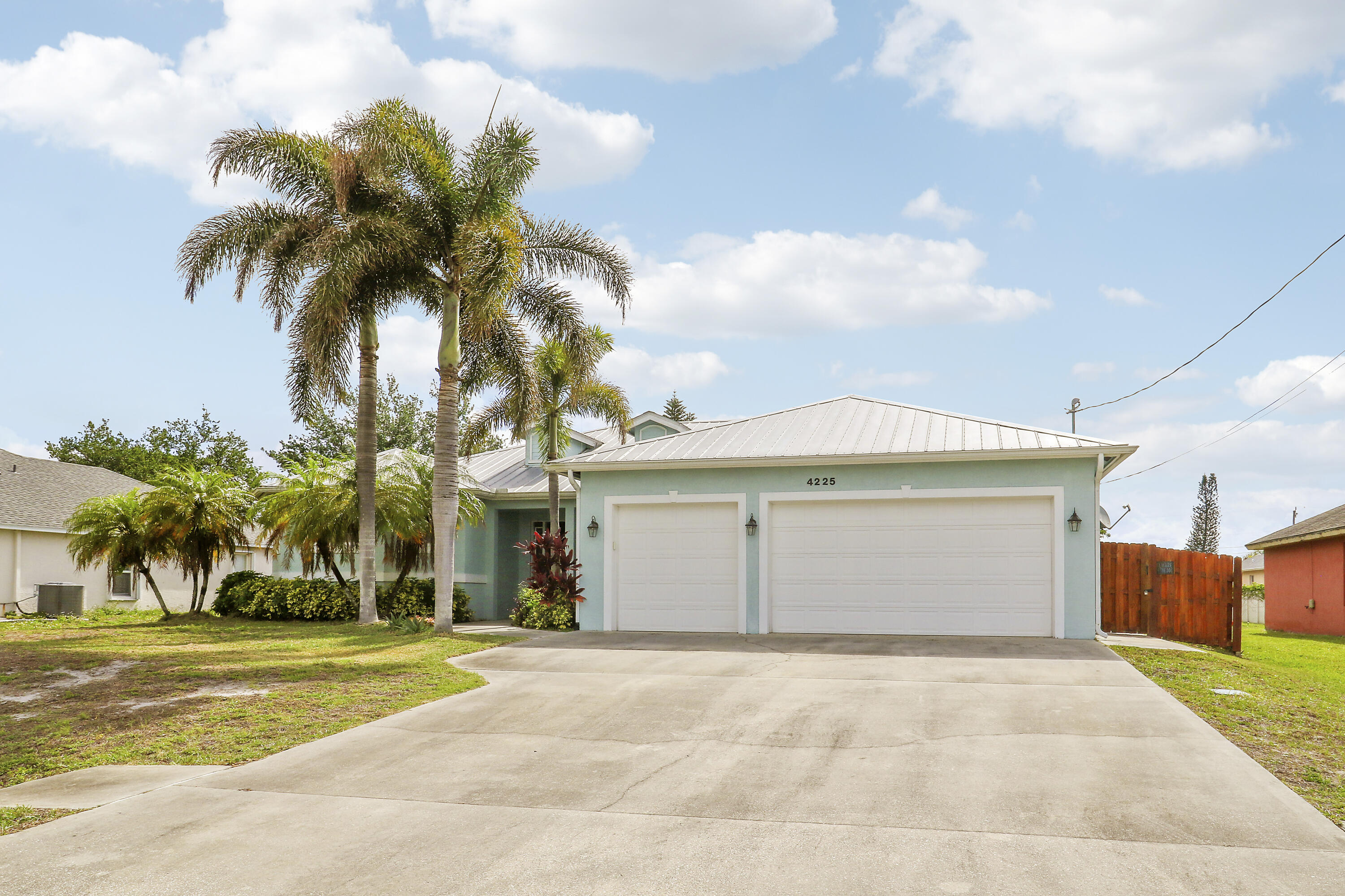 PORT ST LUCIE SECTION 33 - Residential