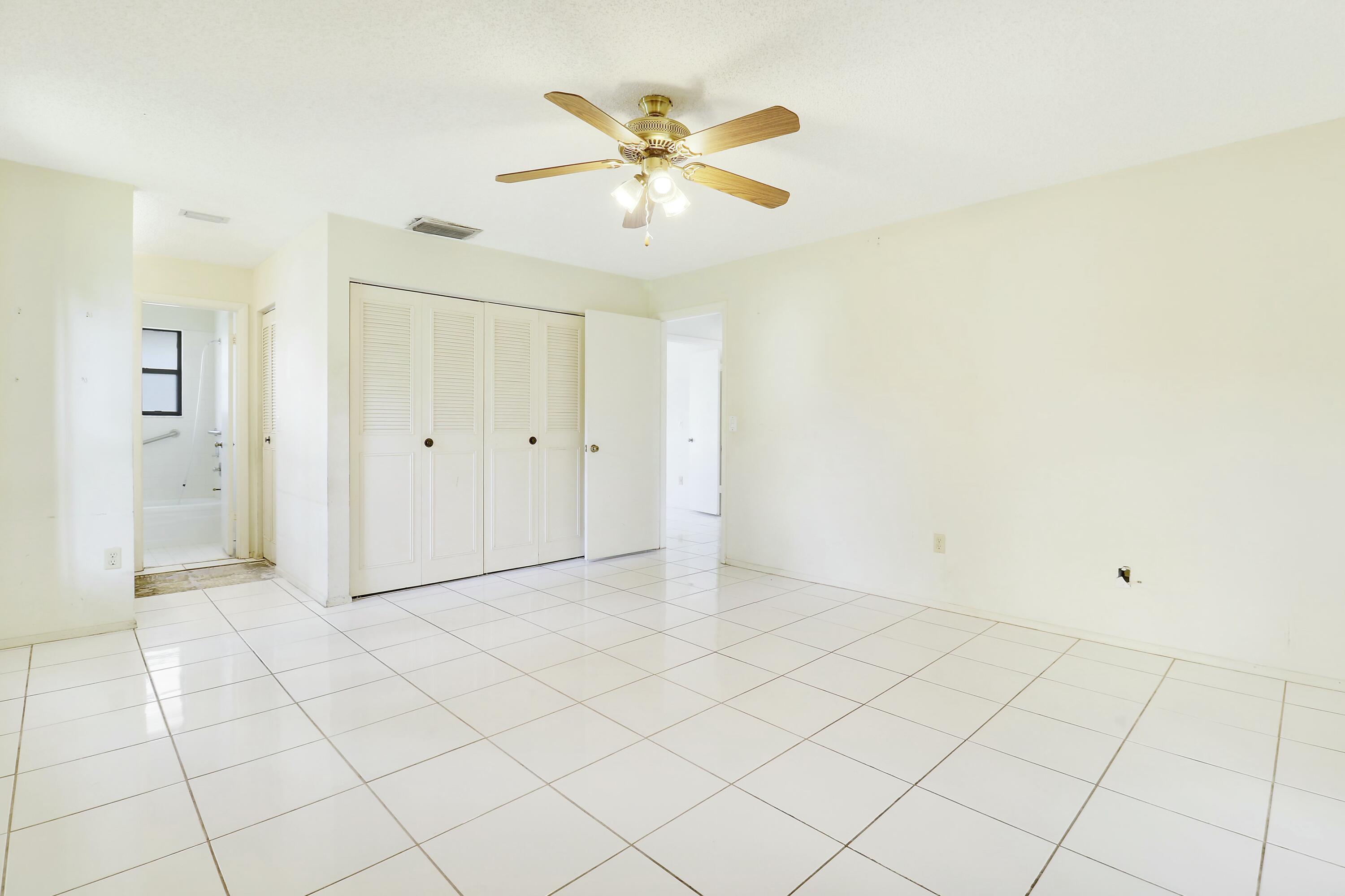 STRATHMORE GATE I UNIT TWO - Residential