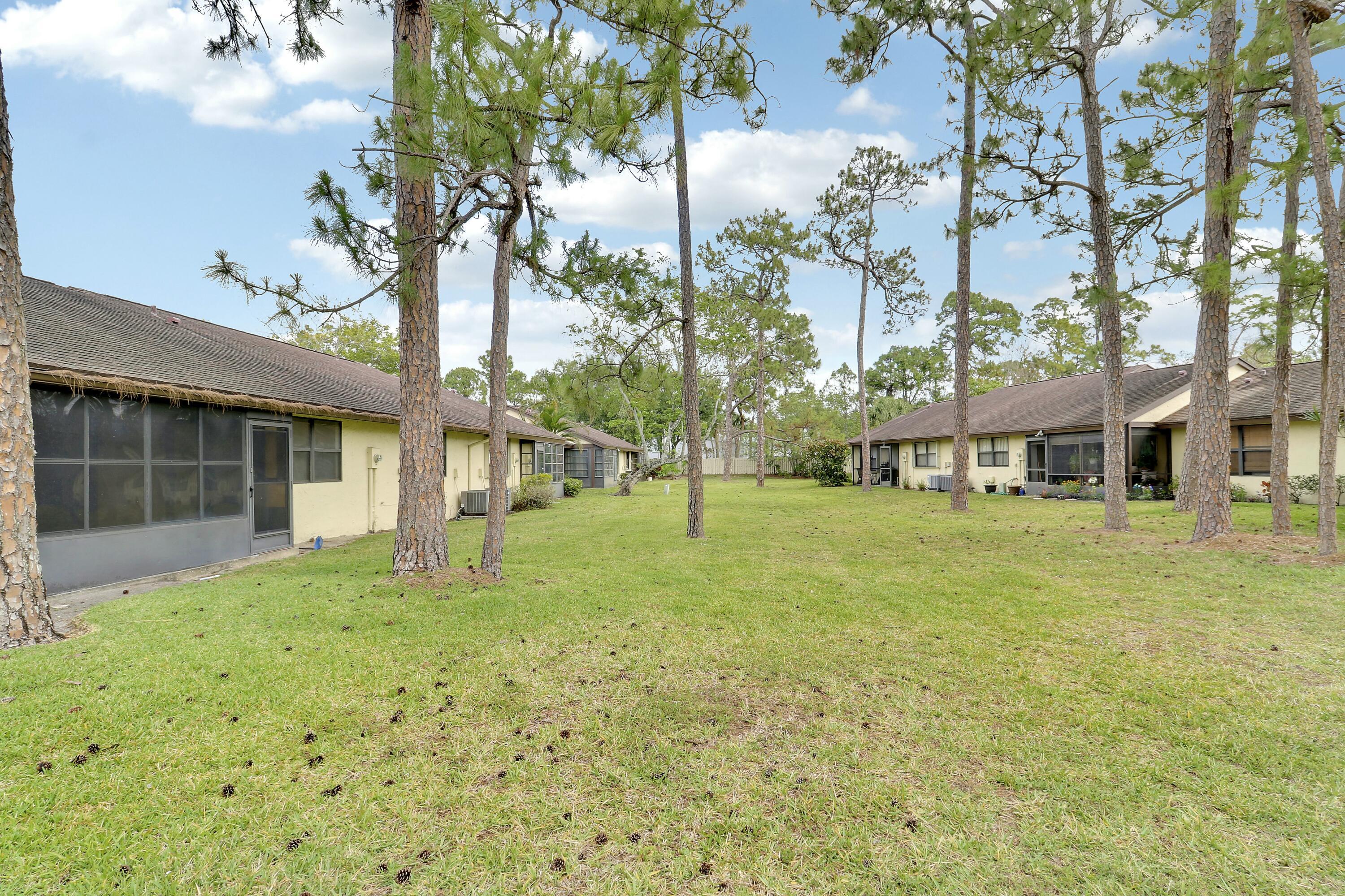 STRATHMORE GATE I UNIT TWO - Residential