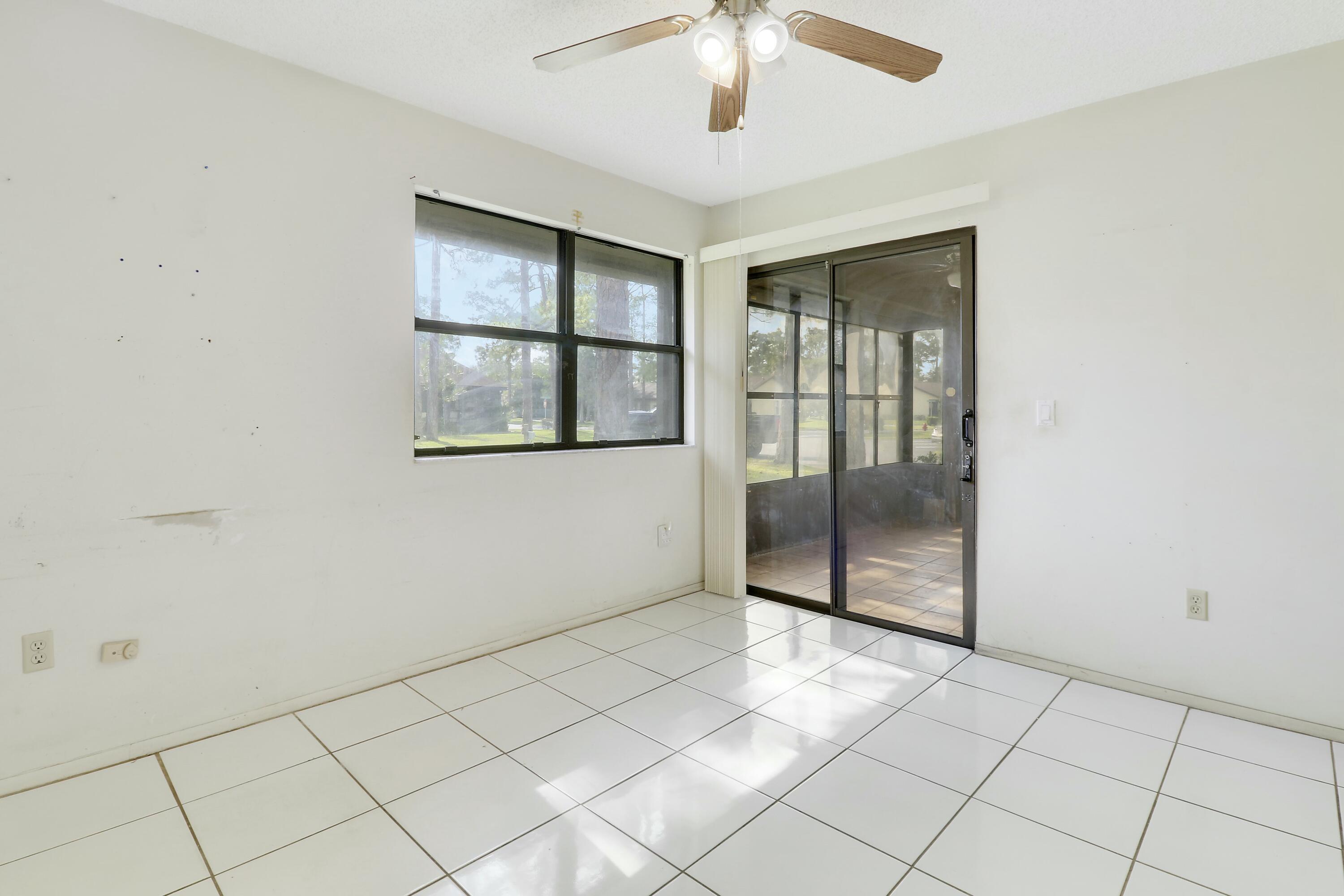 STRATHMORE GATE I UNIT TWO - Residential