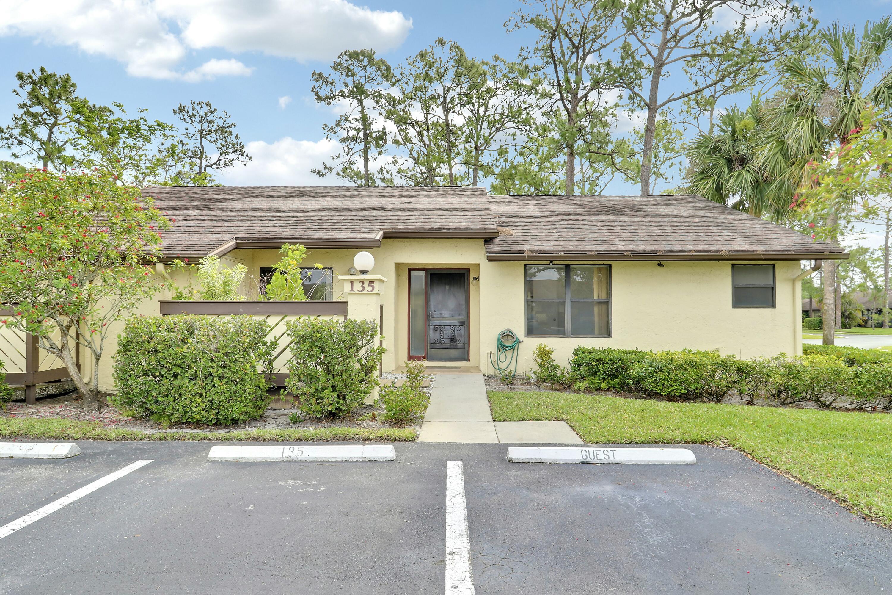 STRATHMORE GATE I UNIT TWO - Residential