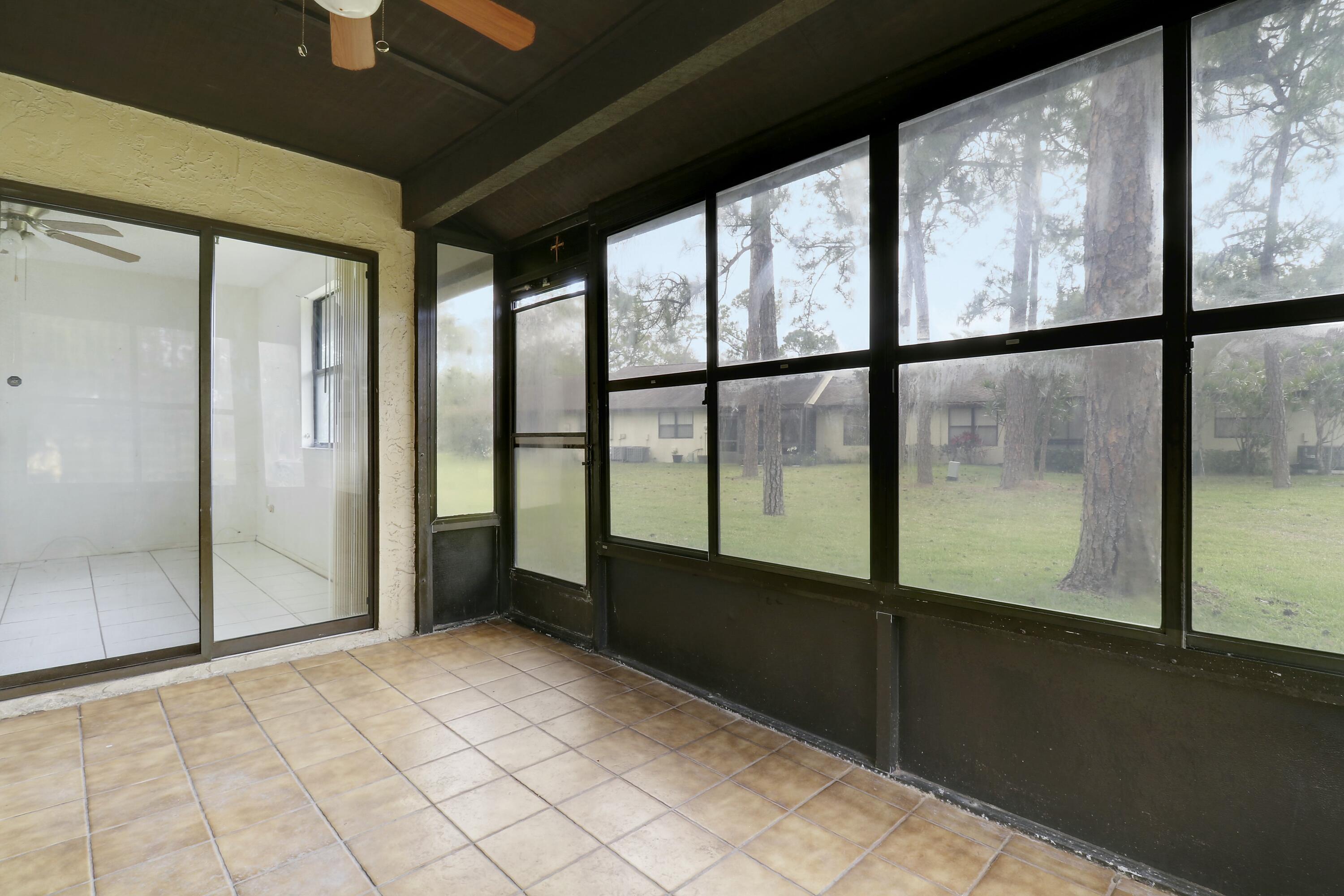 STRATHMORE GATE I UNIT TWO - Residential