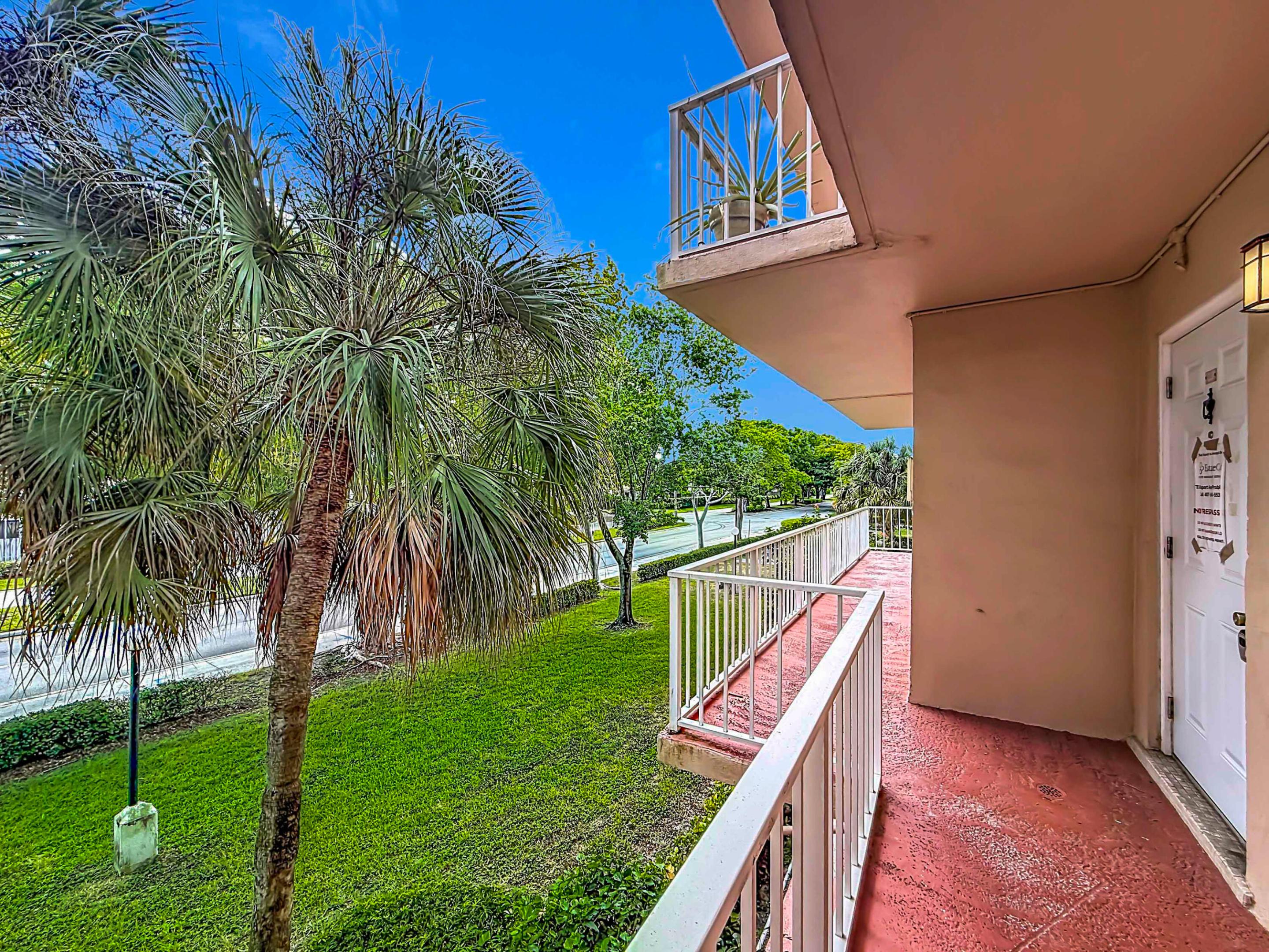 LAKE FOREST CONDO - Residential