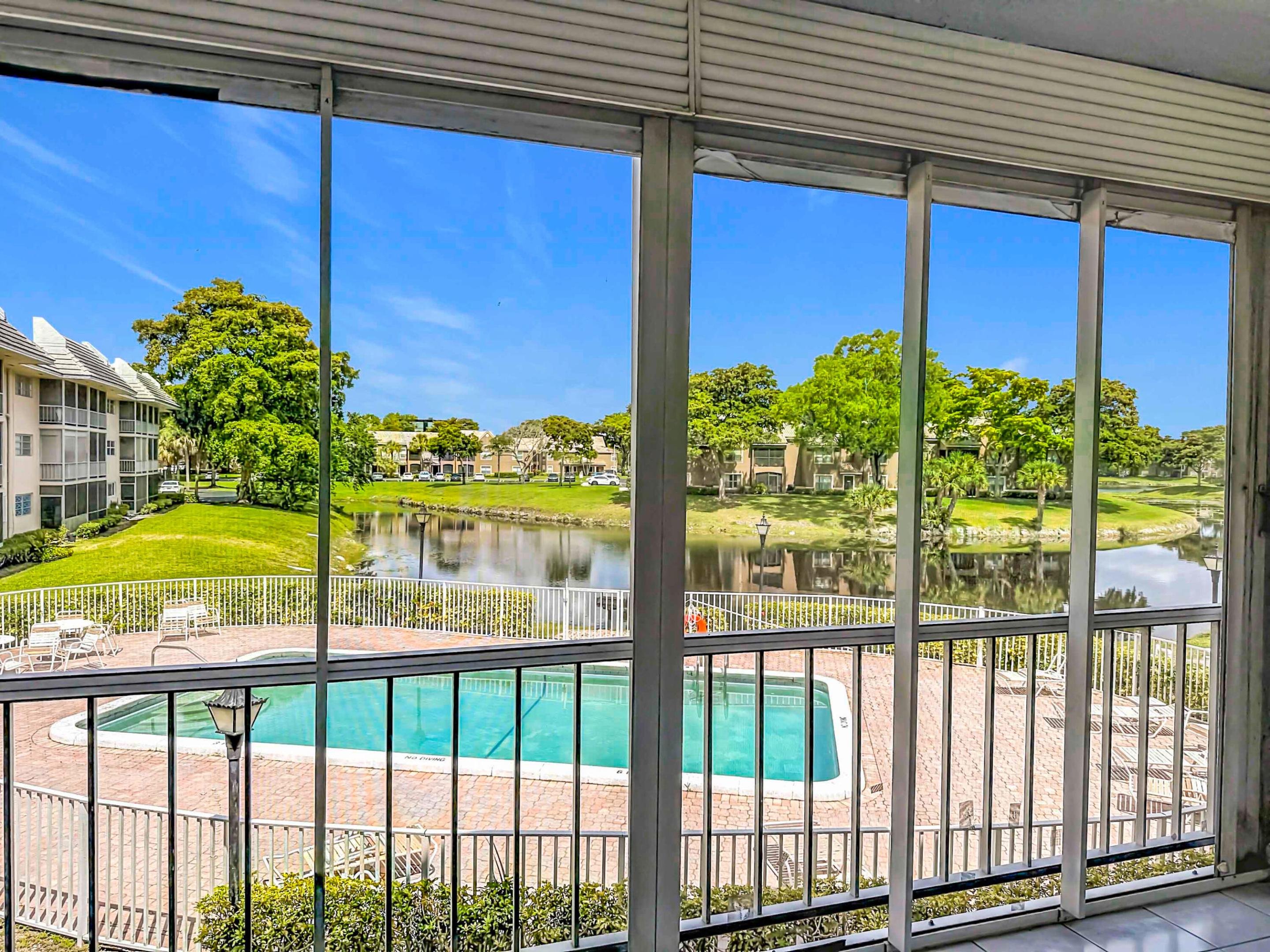 LAKE FOREST CONDO - Residential