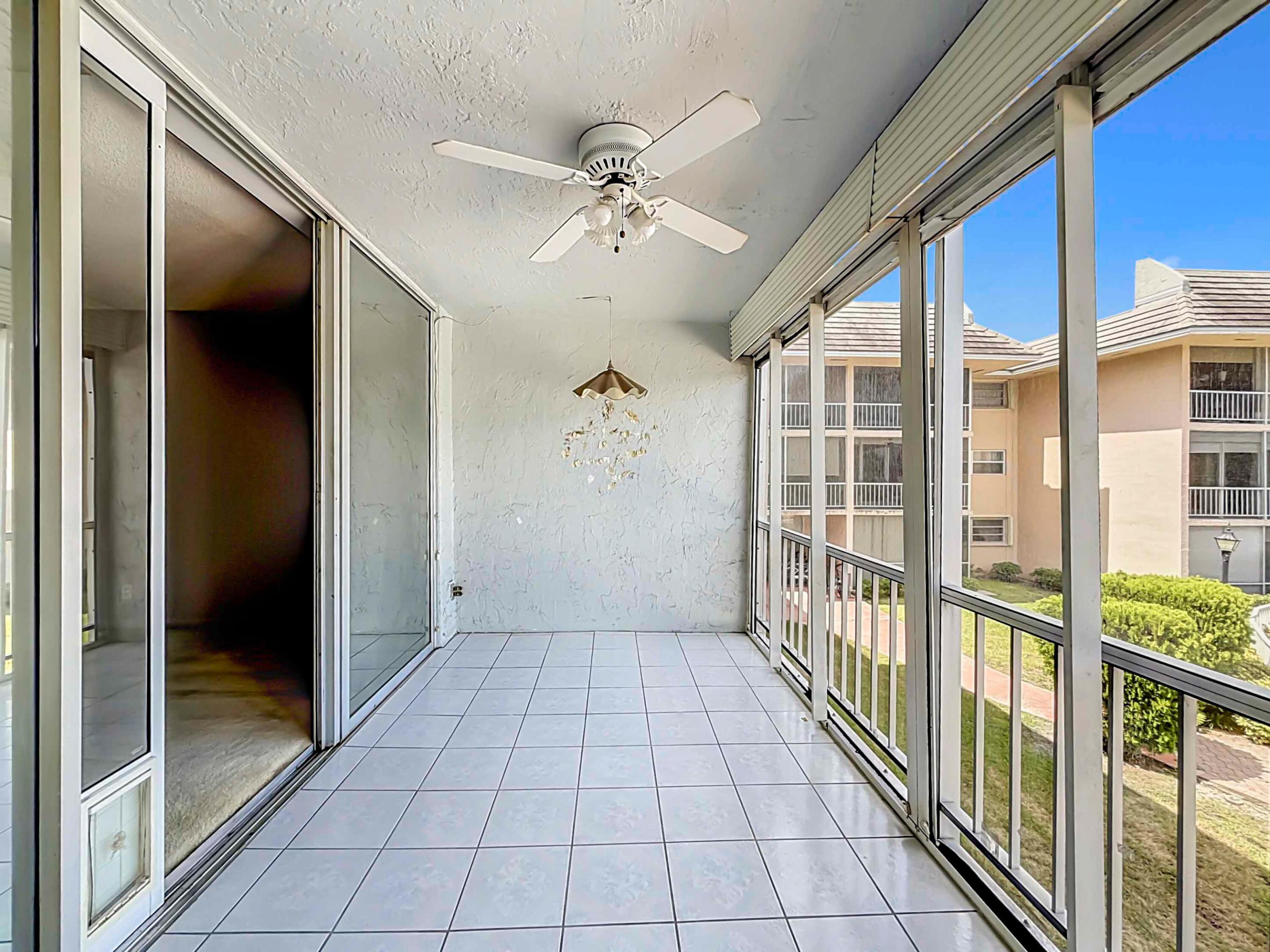 LAKE FOREST CONDO - Residential