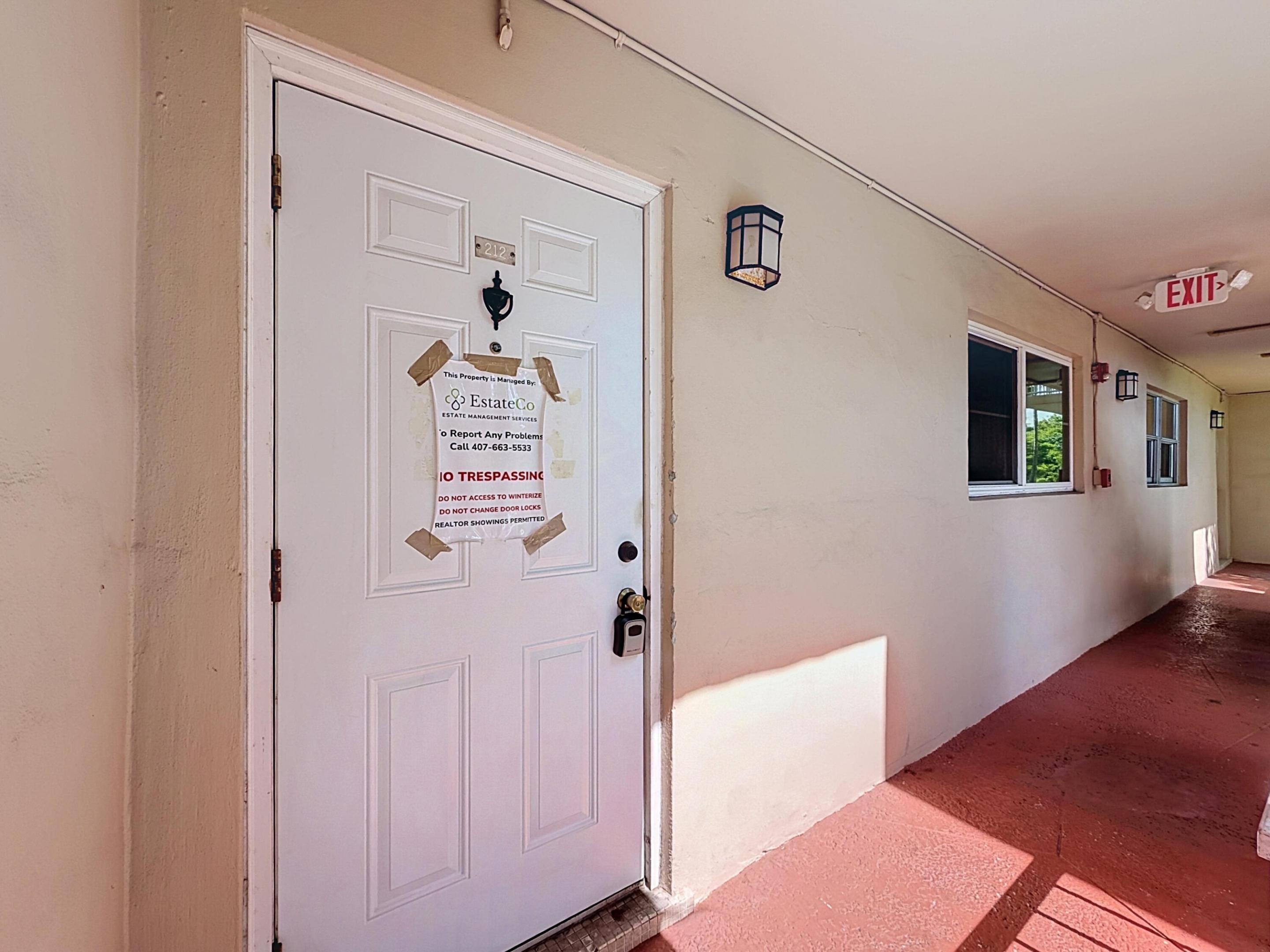 LAKE FOREST CONDO - Residential