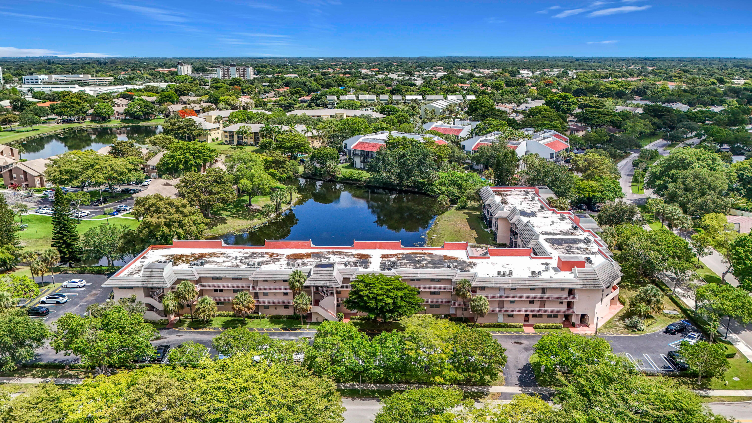 LAKE FOREST CONDO - Residential