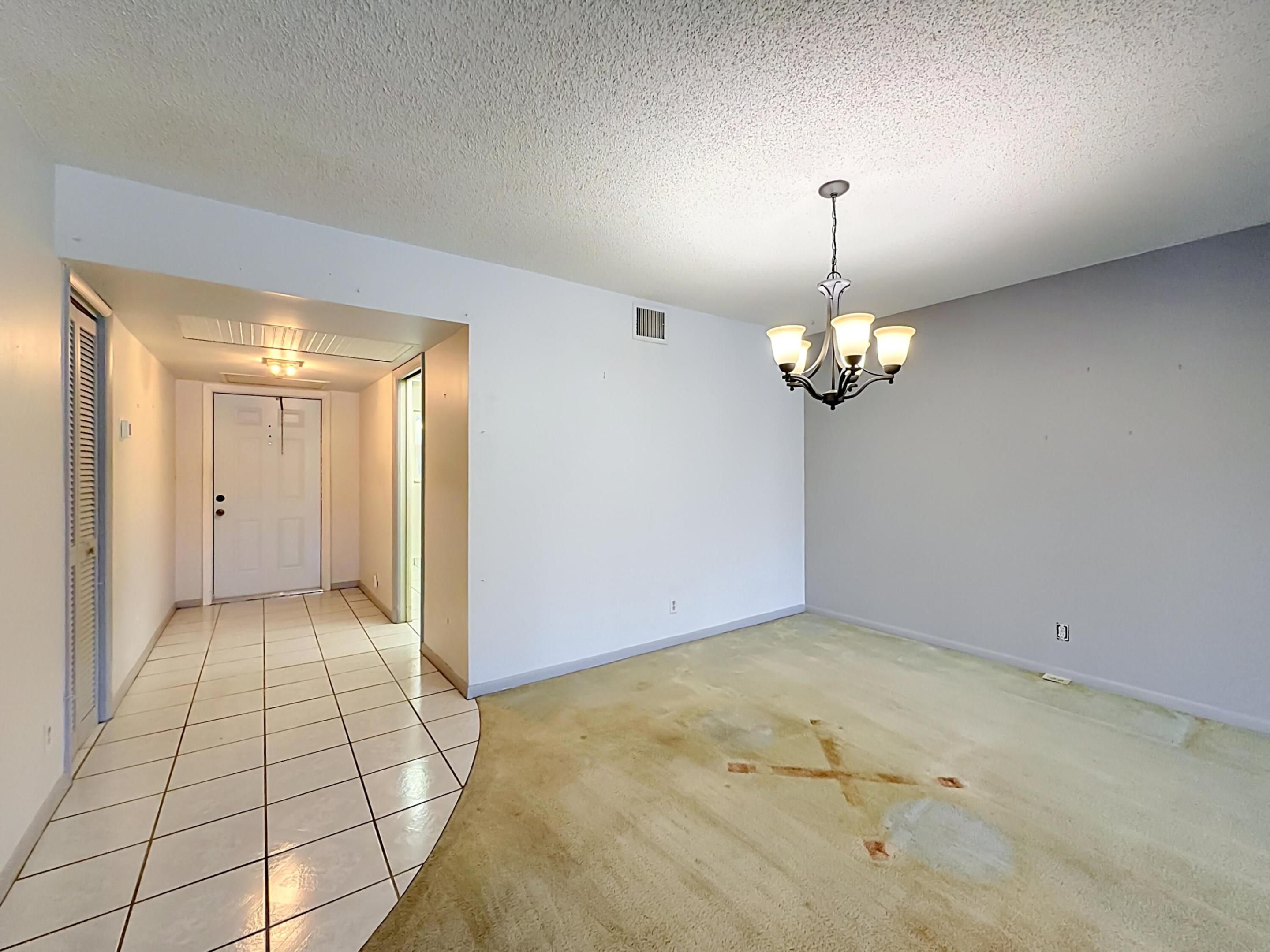LAKE FOREST CONDO - Residential