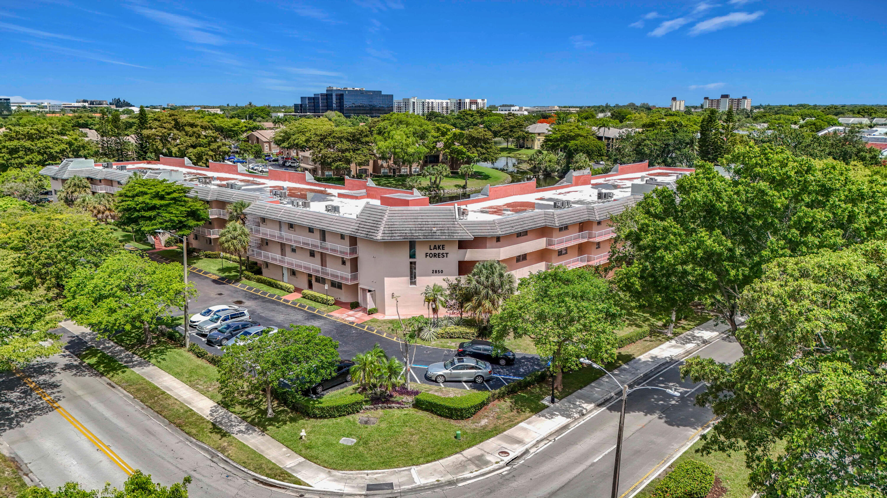 LAKE FOREST CONDO - Residential