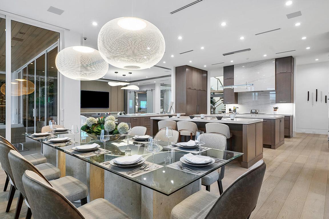 ROYAL PALM YACHT & COUNTRY CLUB - Residential