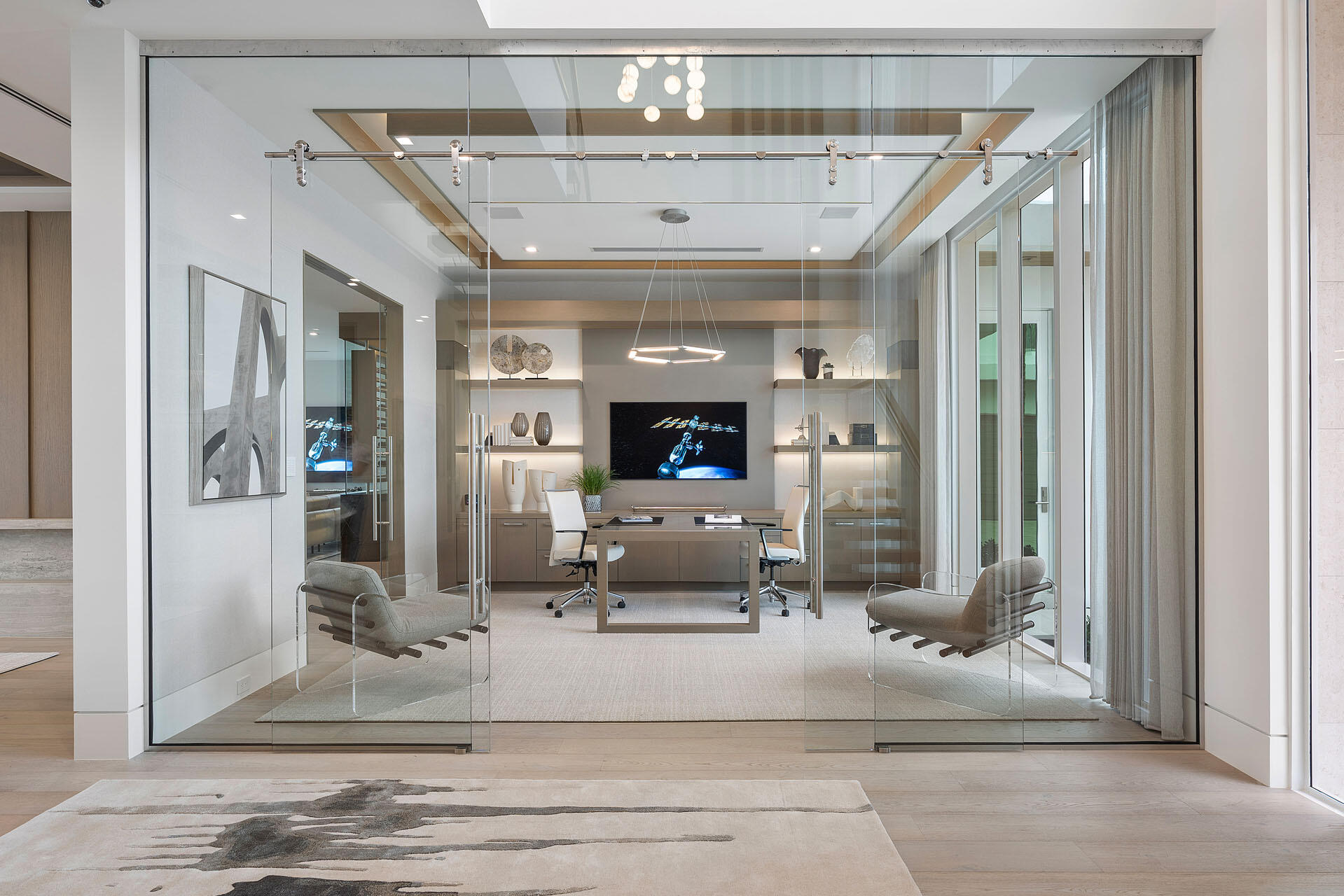 ROYAL PALM YACHT & COUNTRY CLUB - Residential