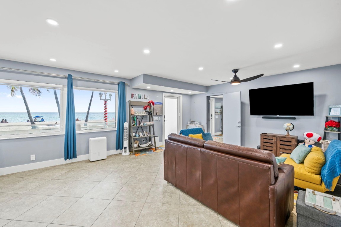 Windswept Club Condo - Residential