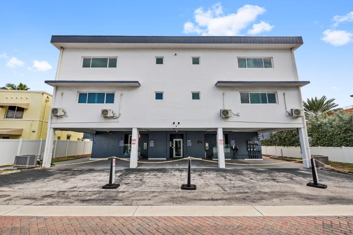 Windswept Club Condo - Residential