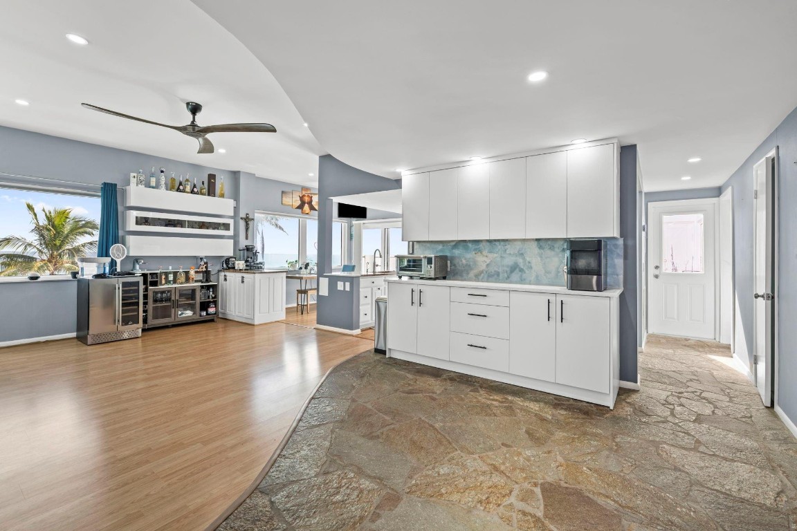 Windswept Club Condo - Residential