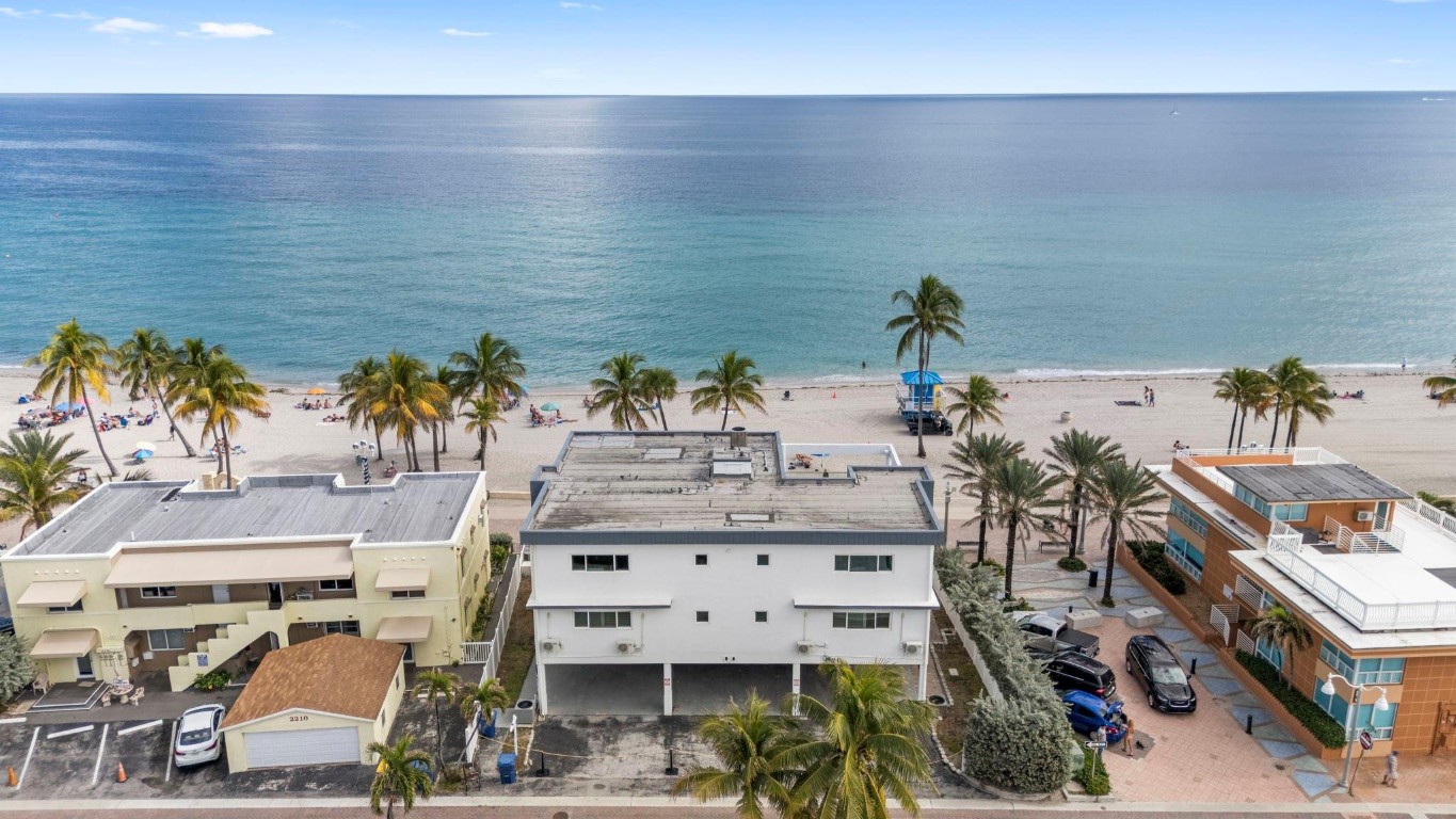 Windswept Club Condo - Residential