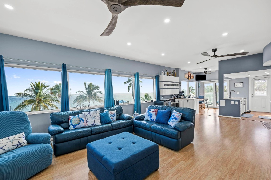 Windswept Club Condo - Residential
