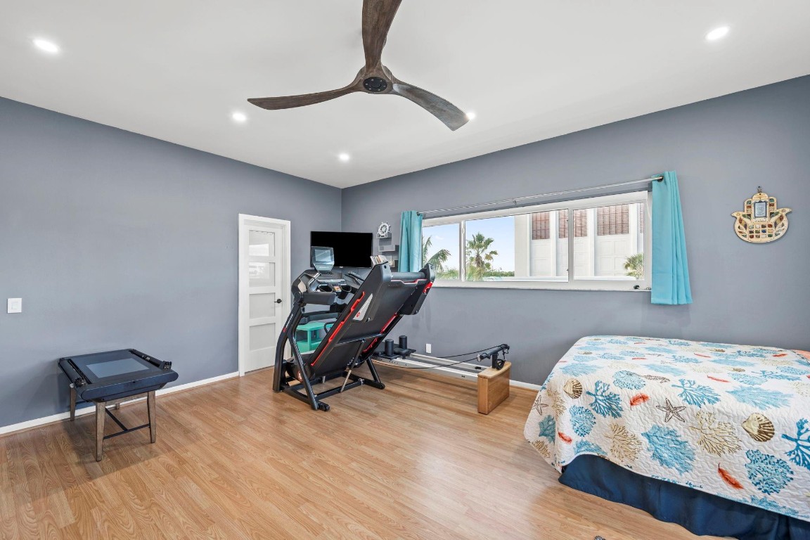 Windswept Club Condo - Residential