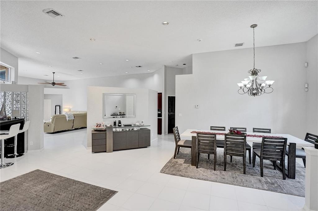 Sector 6 East 155-4 B - Residential