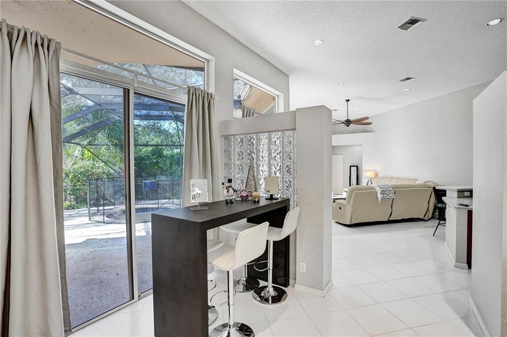 Sector 6 East 155-4 B - Residential