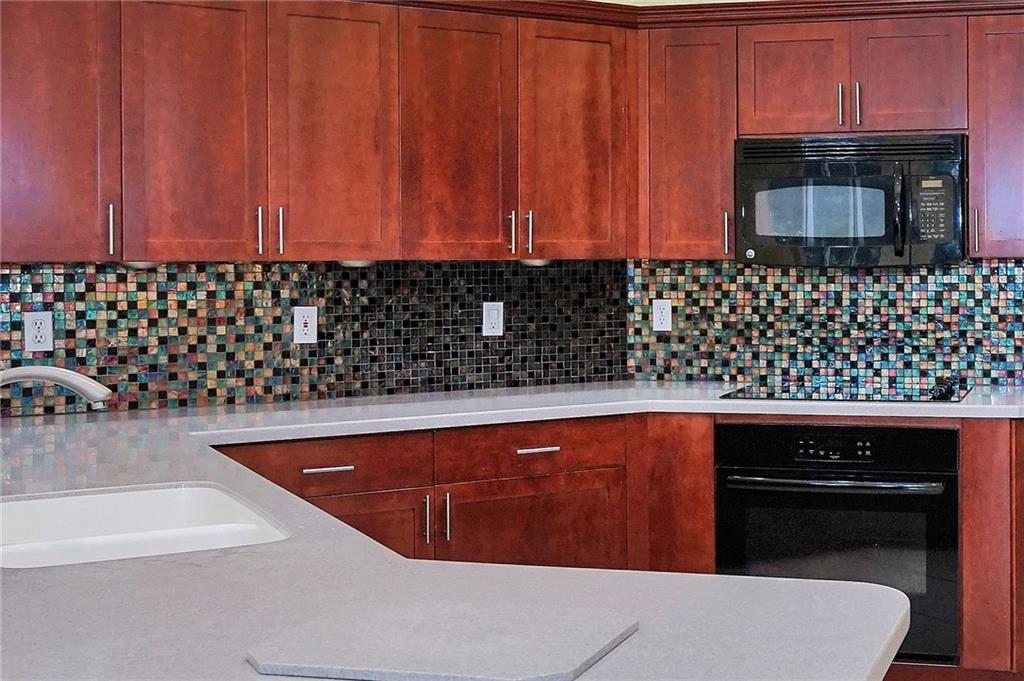 Sector 6 East 155-4 B - Residential