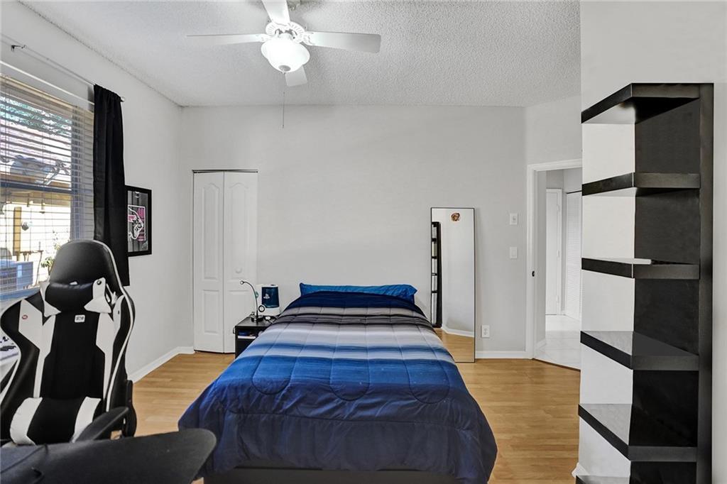 Sector 6 East 155-4 B - Residential