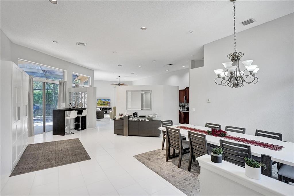 Sector 6 East 155-4 B - Residential