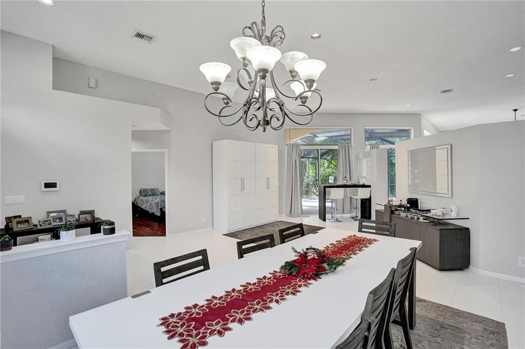 Sector 6 East 155-4 B - Residential