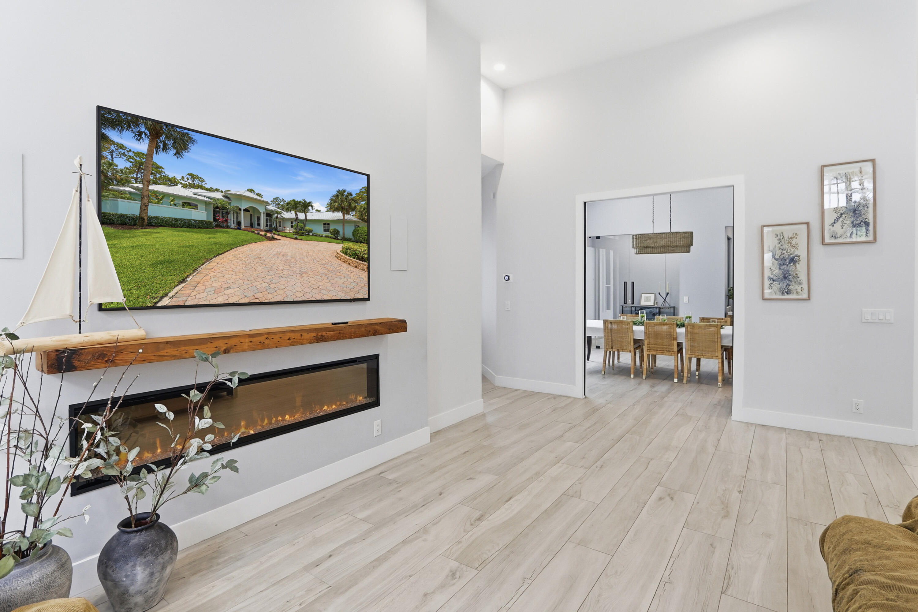 PADDOCK PARK 1 OF WELLINGTON - Residential