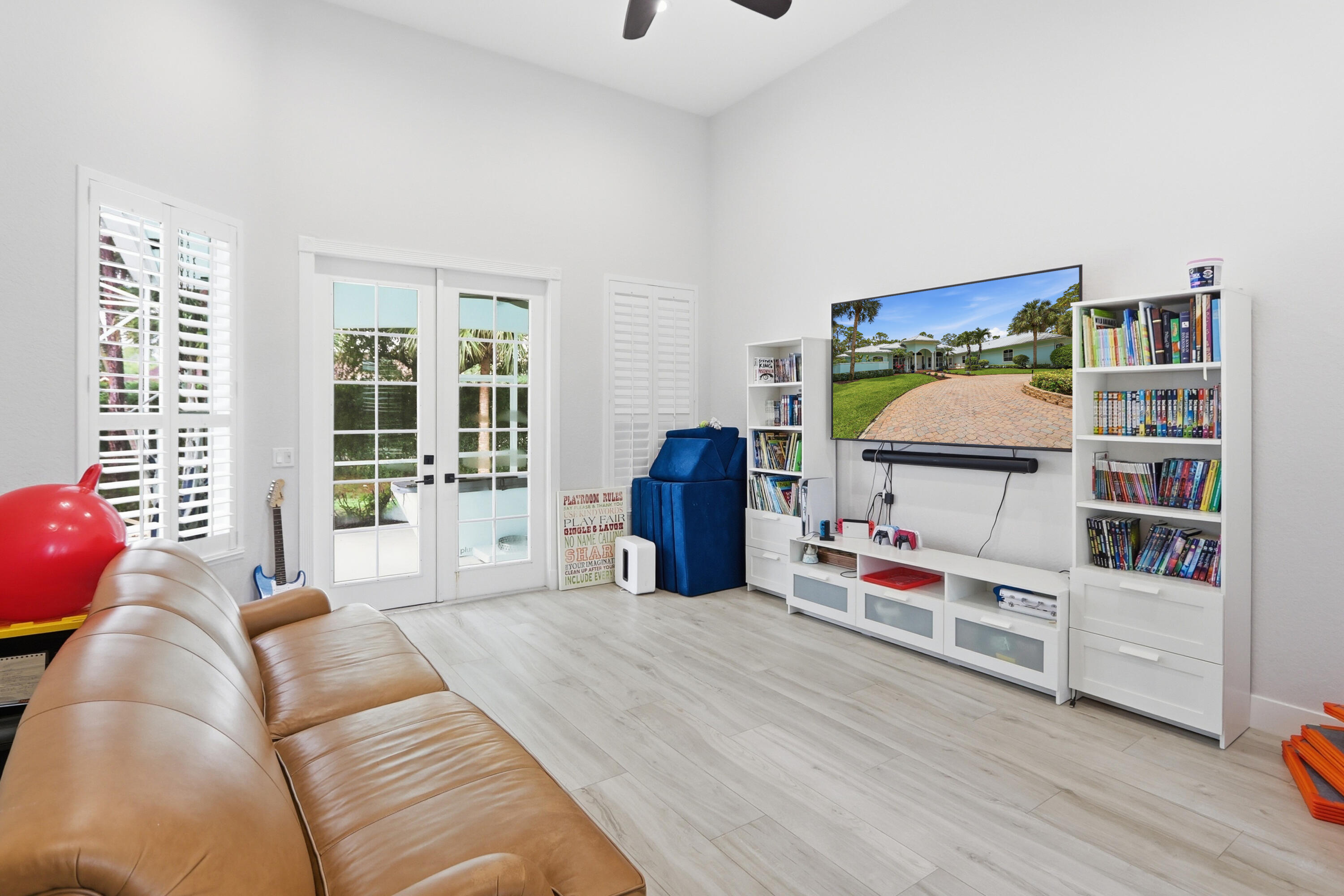 PADDOCK PARK 1 OF WELLINGTON - Residential