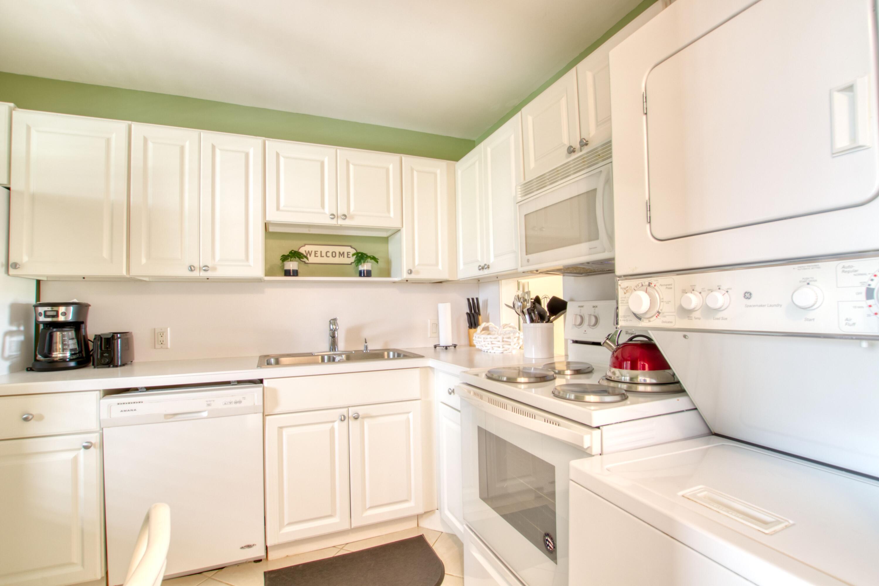 FOUNTAINS OF PALM BEACH CONDO 5 - Residential