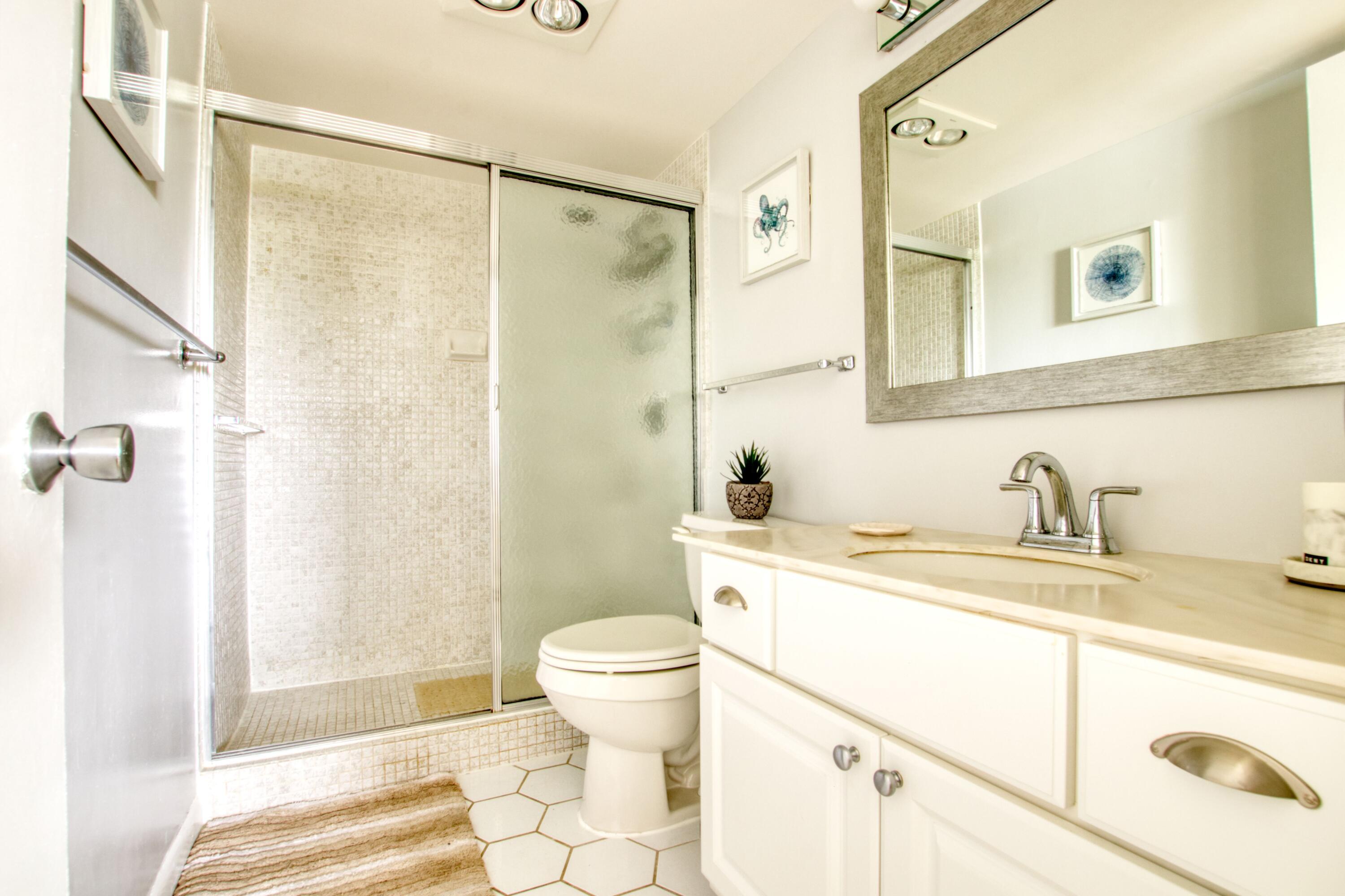 FOUNTAINS OF PALM BEACH CONDO 5 - Residential
