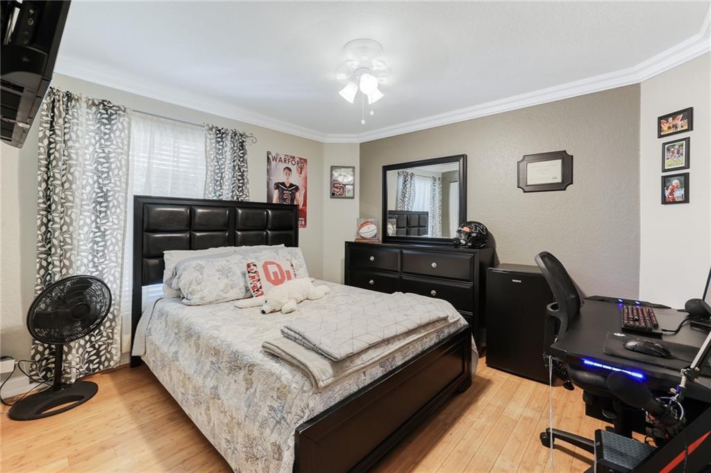 Parkside Estates 170-35 B - Residential