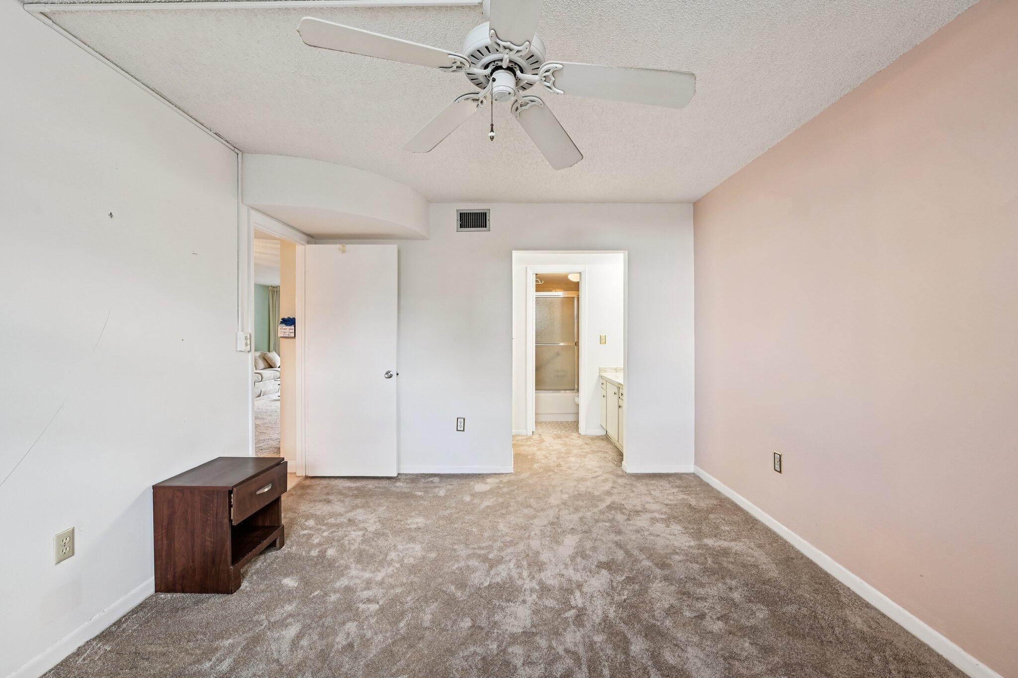 COLONY POINT 4 CONDO - Residential