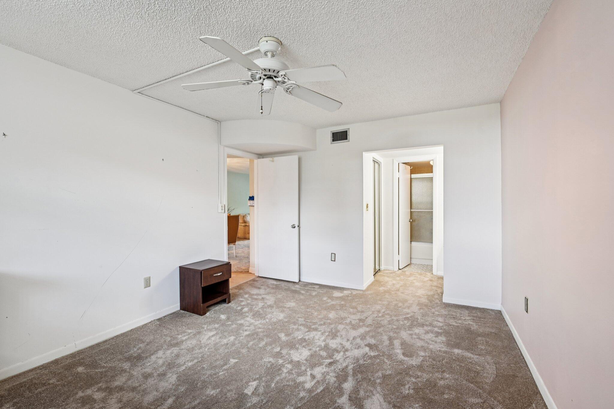 COLONY POINT 4 CONDO - Residential