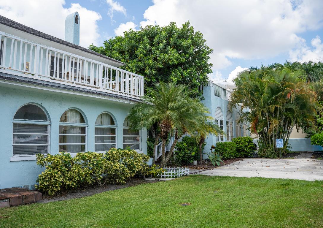 Offered as-is; unique opportunity for R-C  double lot (11,600 SF lot) redevelopment on a great mid-town street. Ability to purchase all 6 lots on the street: 219, 223, 250, 256, & 264/270 Seminole. Incredible redevelopment potential with close proximity to the beach, bike trail, places of worship, restaurants, shopping, The Breakers, and convenient access on/off the north bridge.