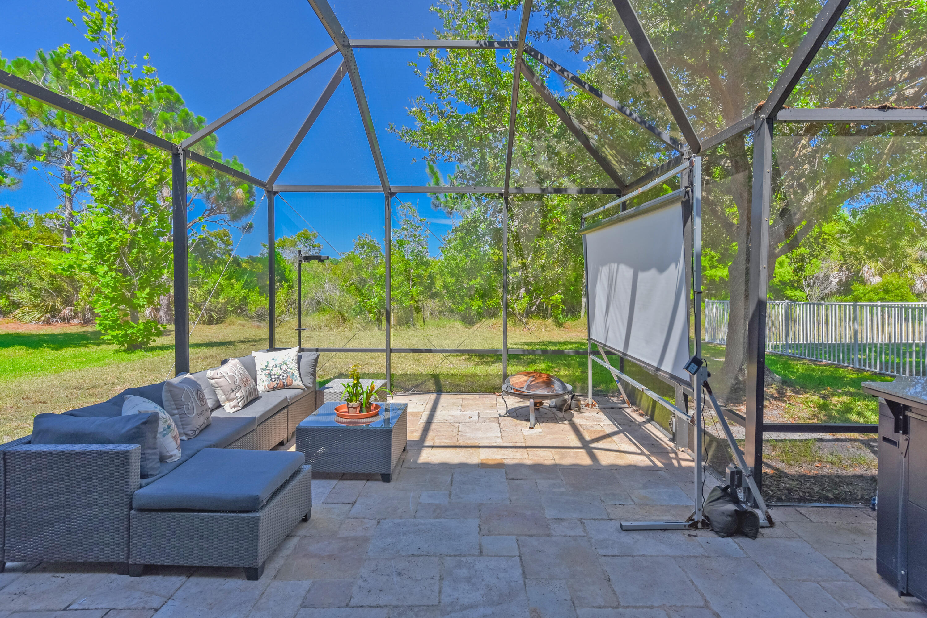 FOURTH  REPLAT OF PORTOFINO ISLES - Residential