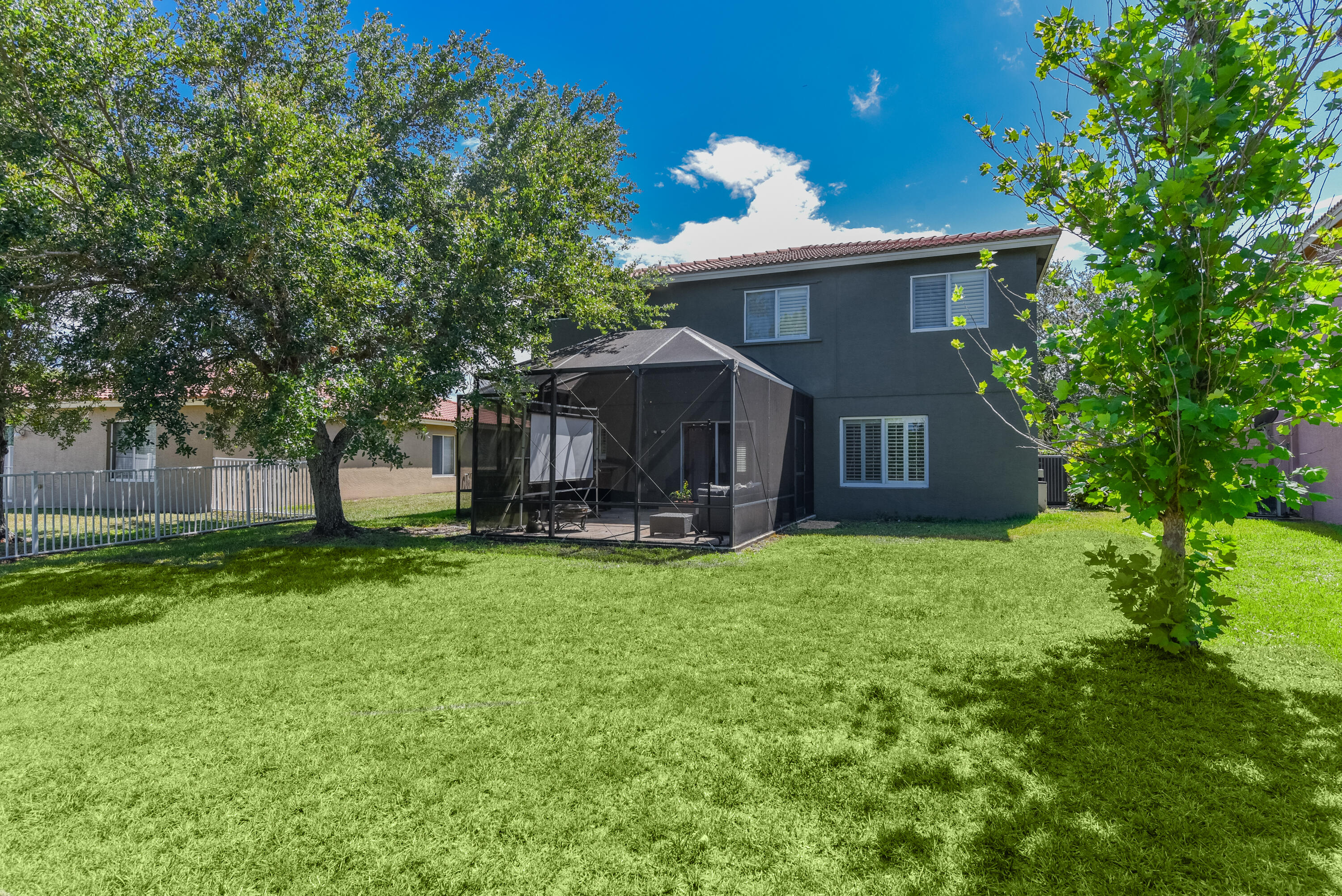 FOURTH  REPLAT OF PORTOFINO ISLES - Residential