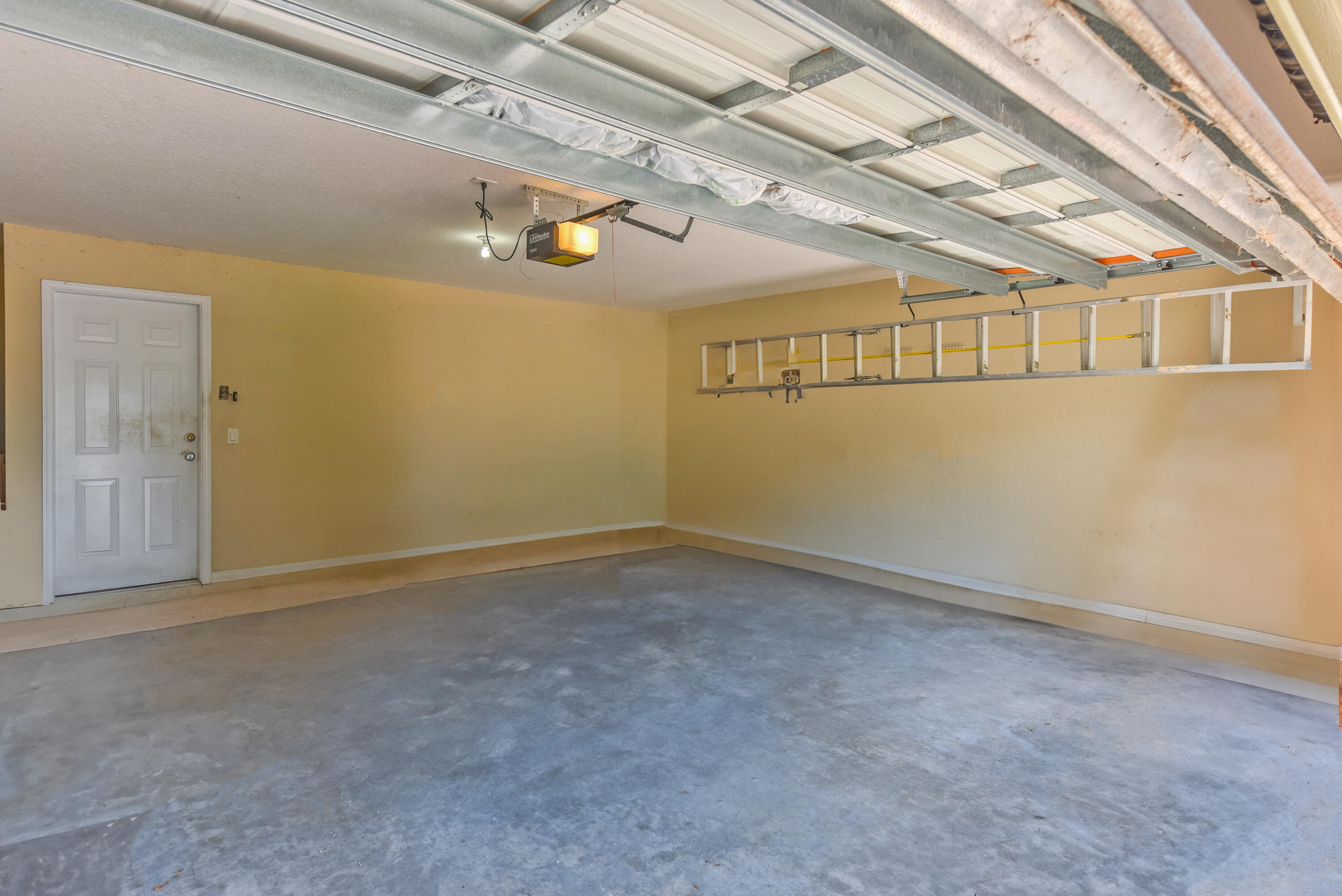 FOURTH  REPLAT OF PORTOFINO ISLES - Residential