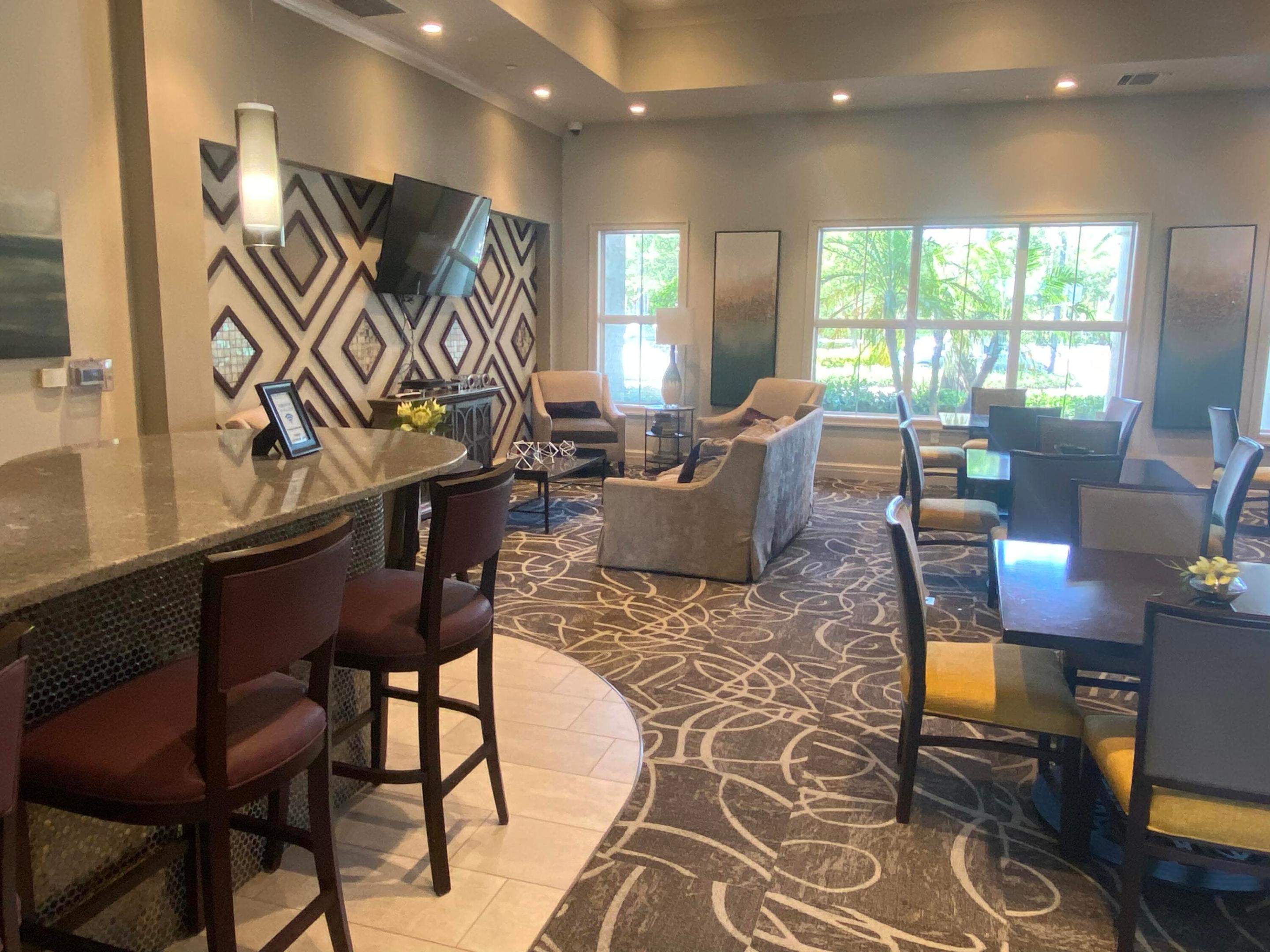 HILLCREST COUNTRY CLUB NORTH - Residential