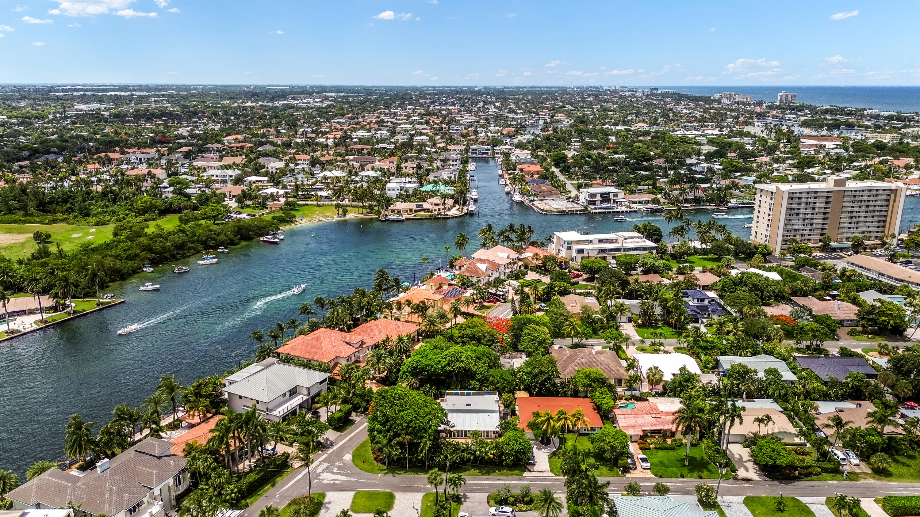 HILLSBORO SHORES SEC - Residential
