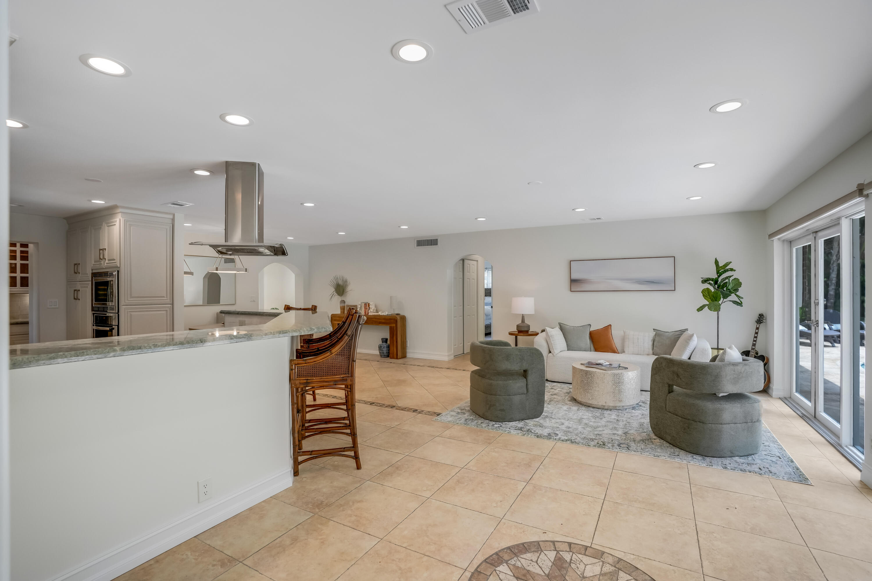 HILLSBORO SHORES SEC - Residential